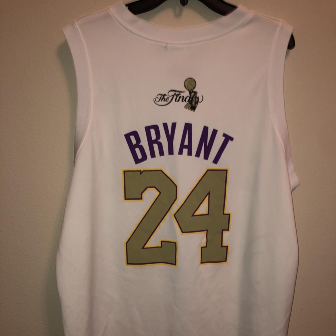RARE 2009 Champions NBA Lakers Kobe Bryant Jersey - Depop