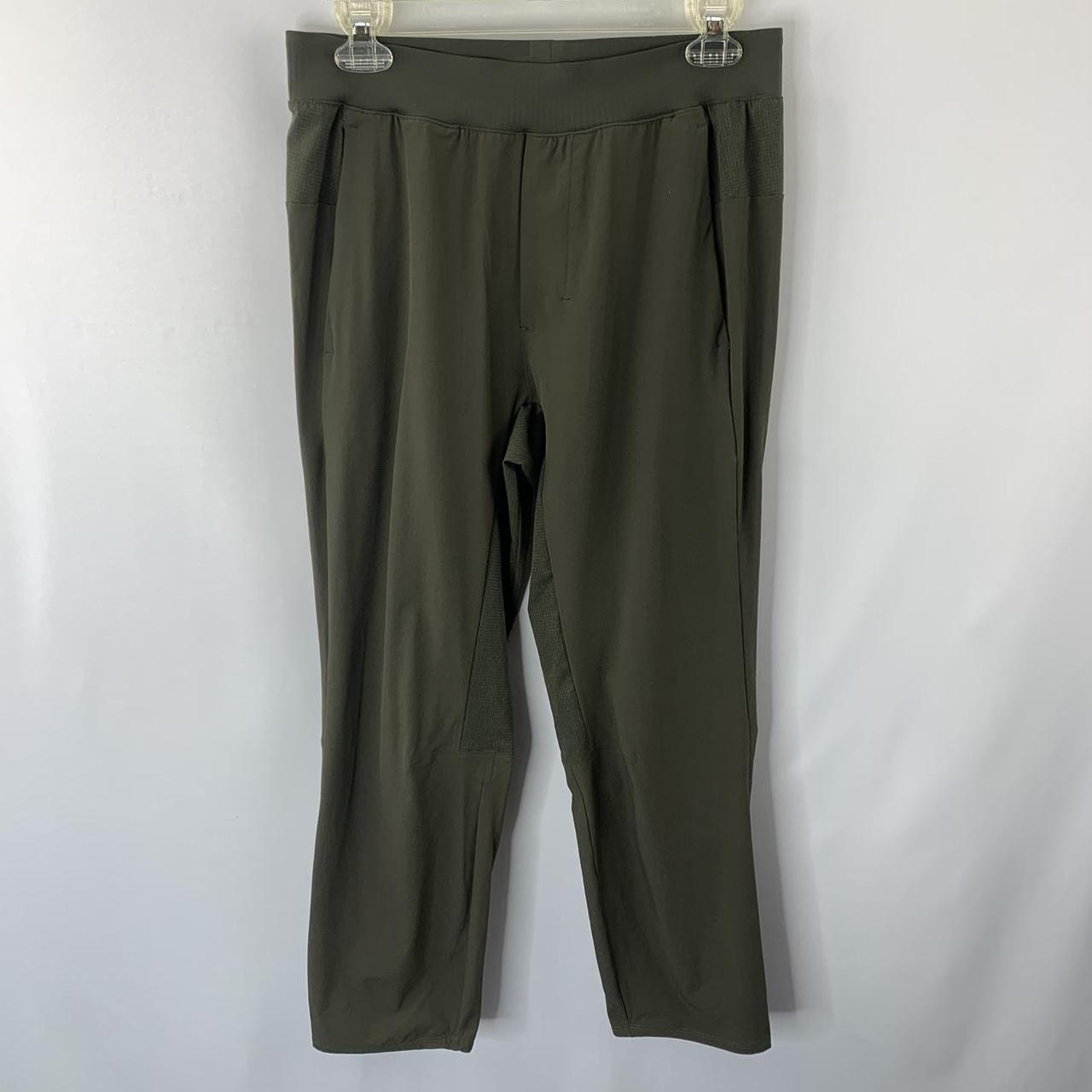 💚 Green Lululemon Jogger Athletic Leggings 💚 In... Depop