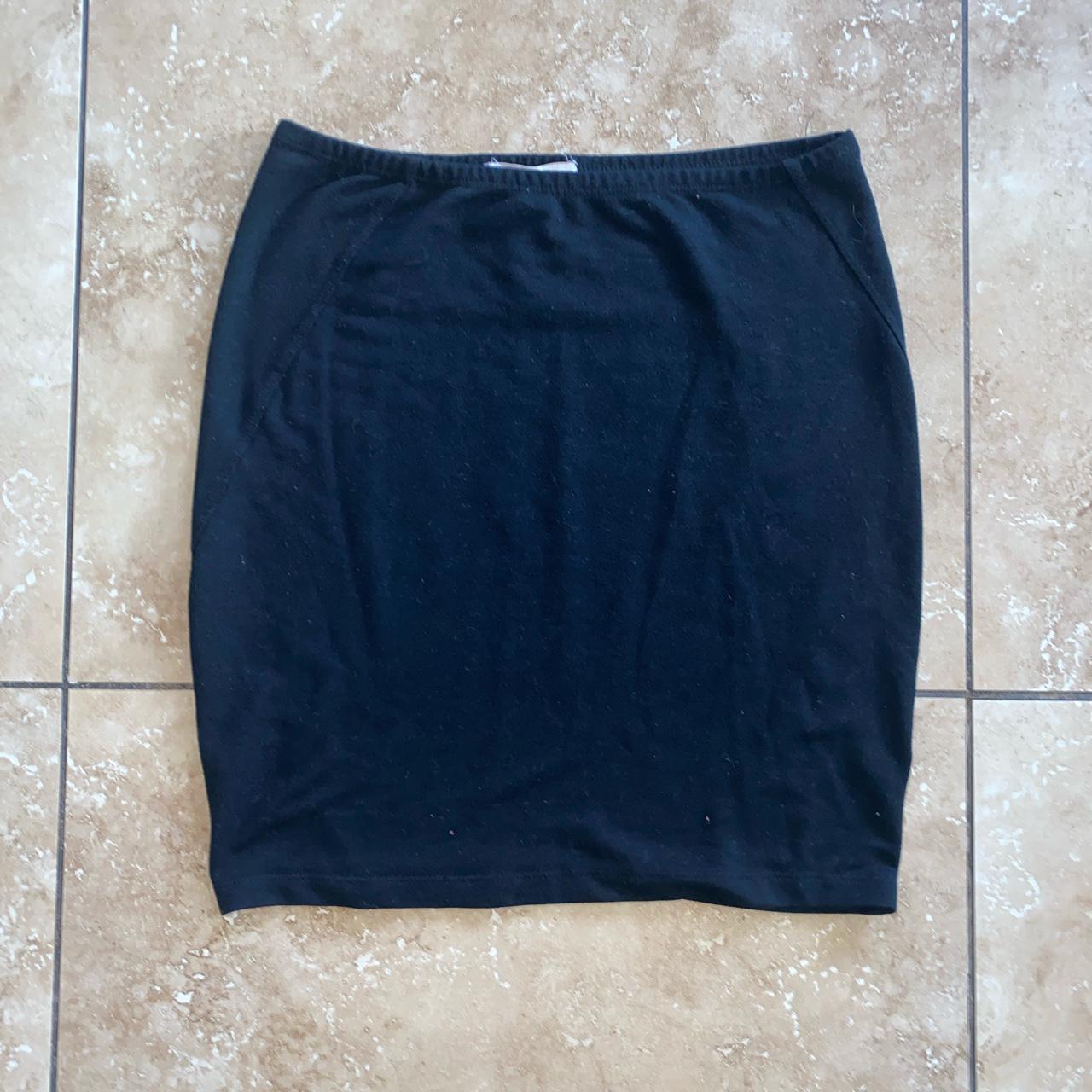 Forever 21 Women's Black Skirt