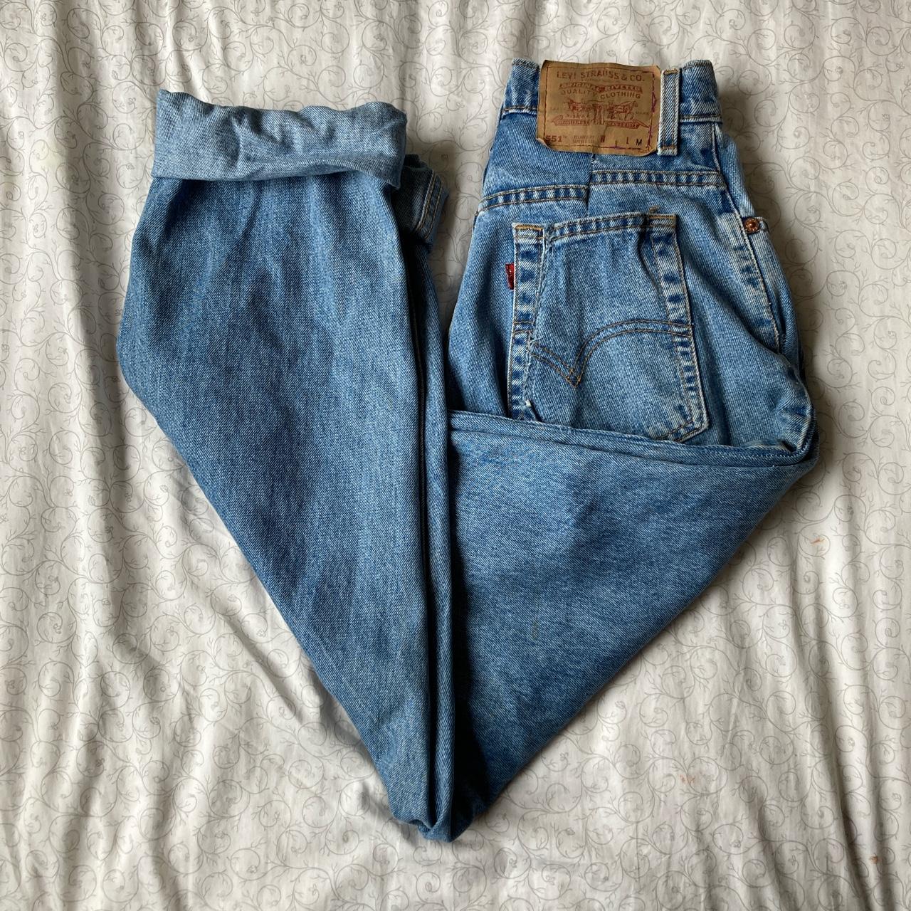 levis 551 relaxed fit tapered leg