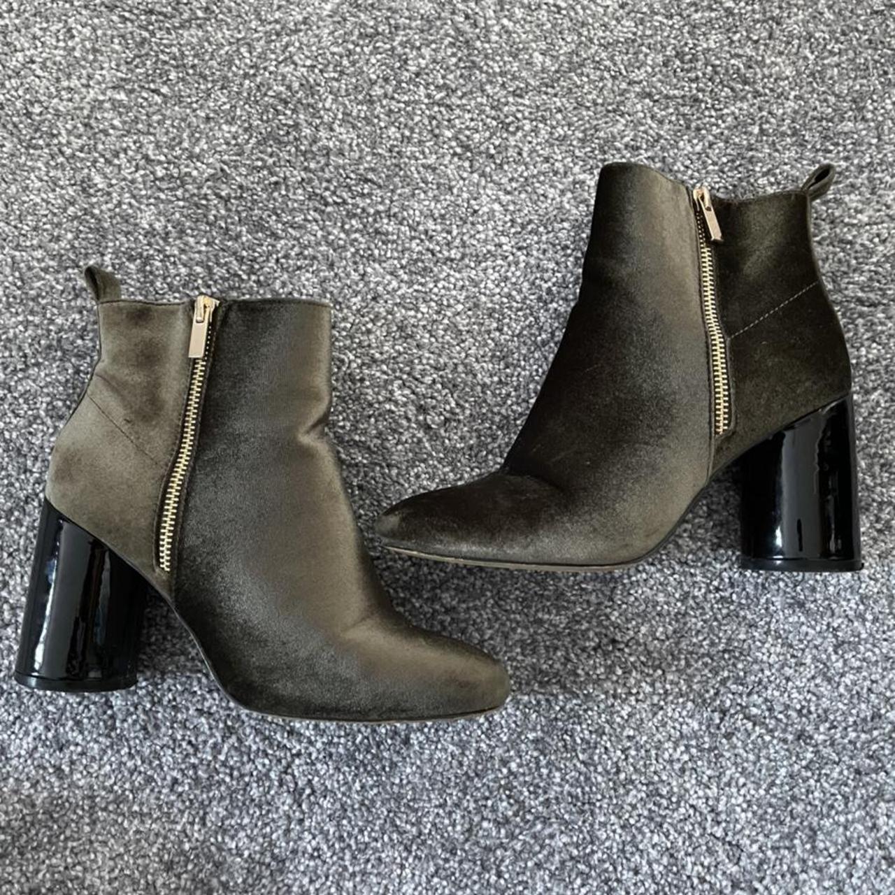 khaki river island boots