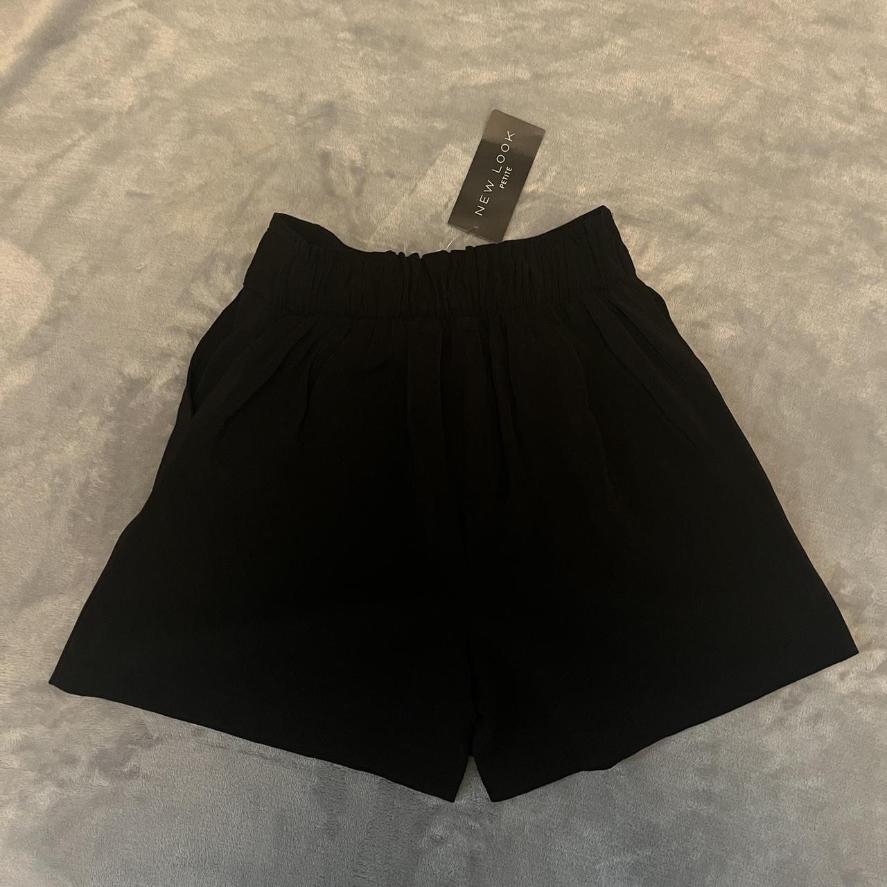 New Look Women's Black Shorts Depop