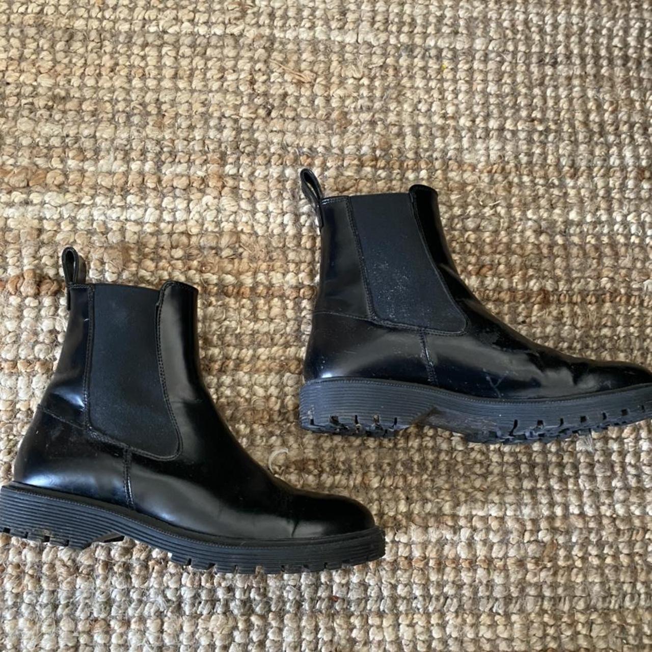 And other stories shiny black boots in a size 37.... - Depop