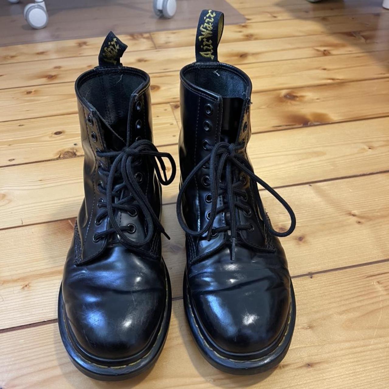 Dr Marten 1460 smooth. Purchased from Platypus for... - Depop