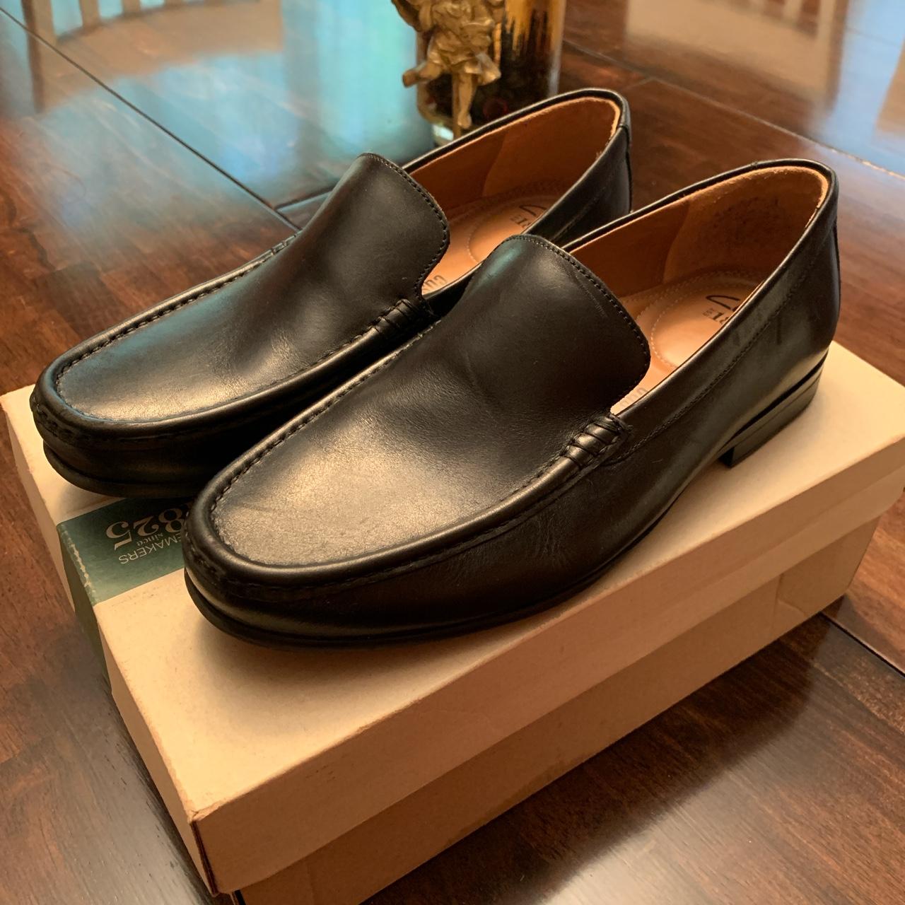 clarks black loafers