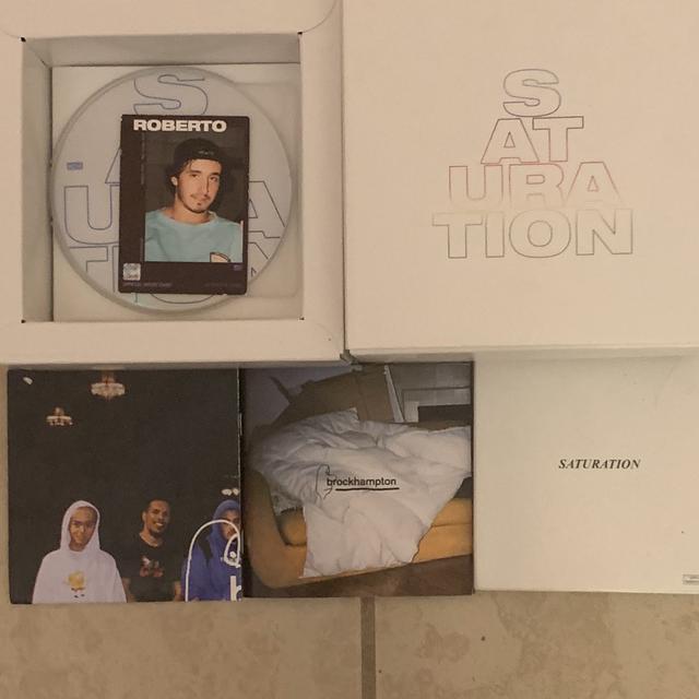 Brockhampton Saturation Box Set top *NO TRADING CARD*