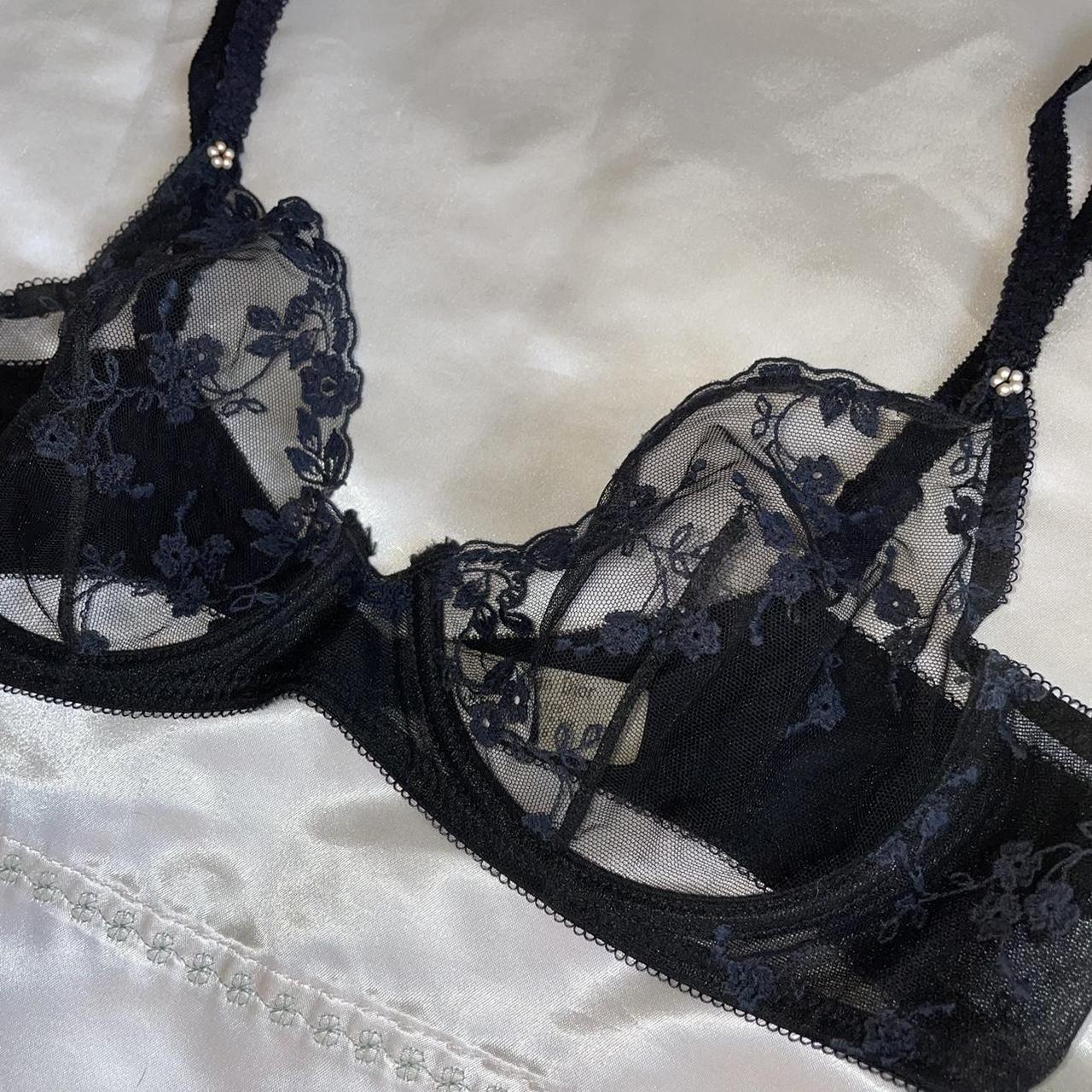 Christian Dior Women's Navy and Black Bra Depop