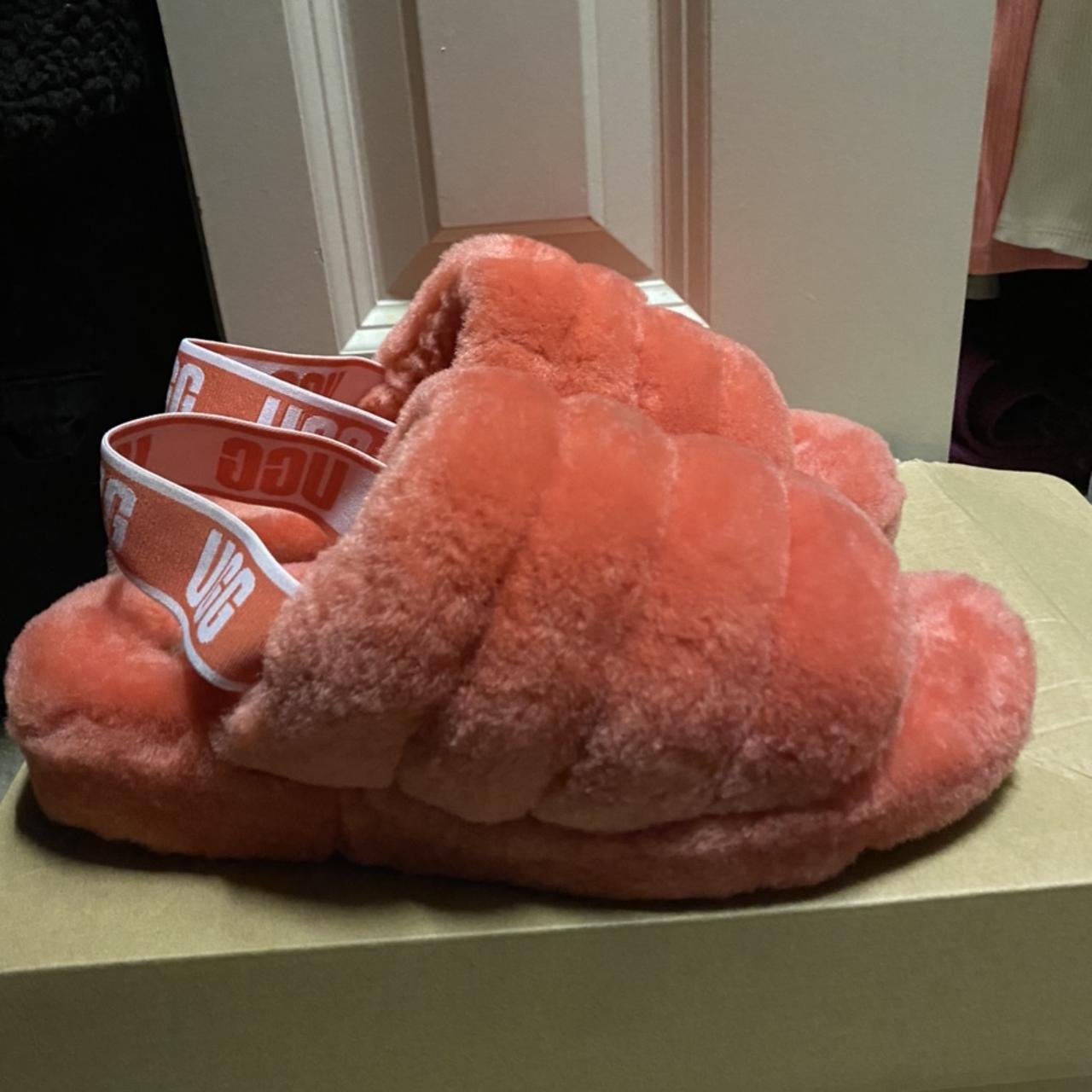 Coral ugg online slides