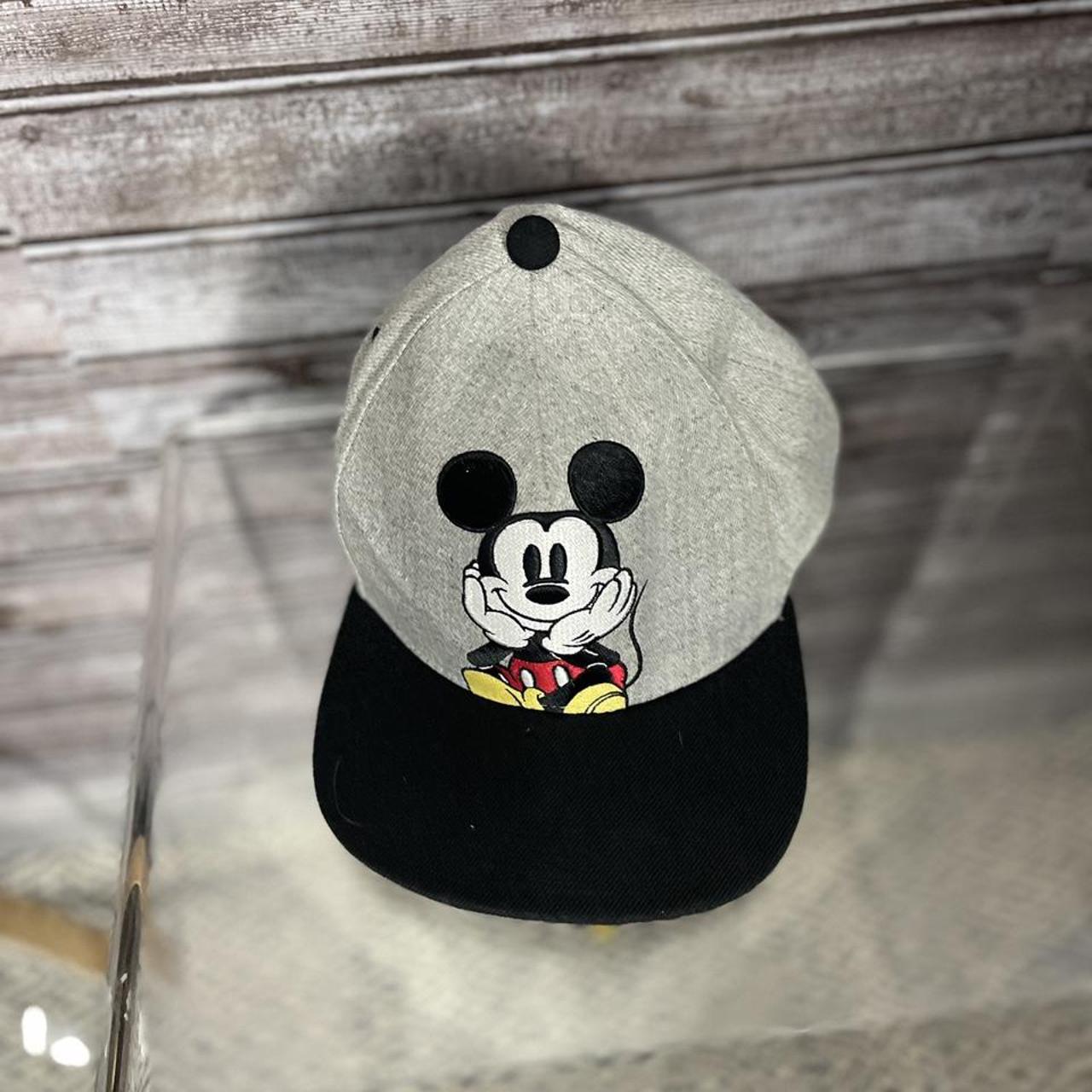 Mickey Mouse SnapBack hat black and gray In great... - Depop