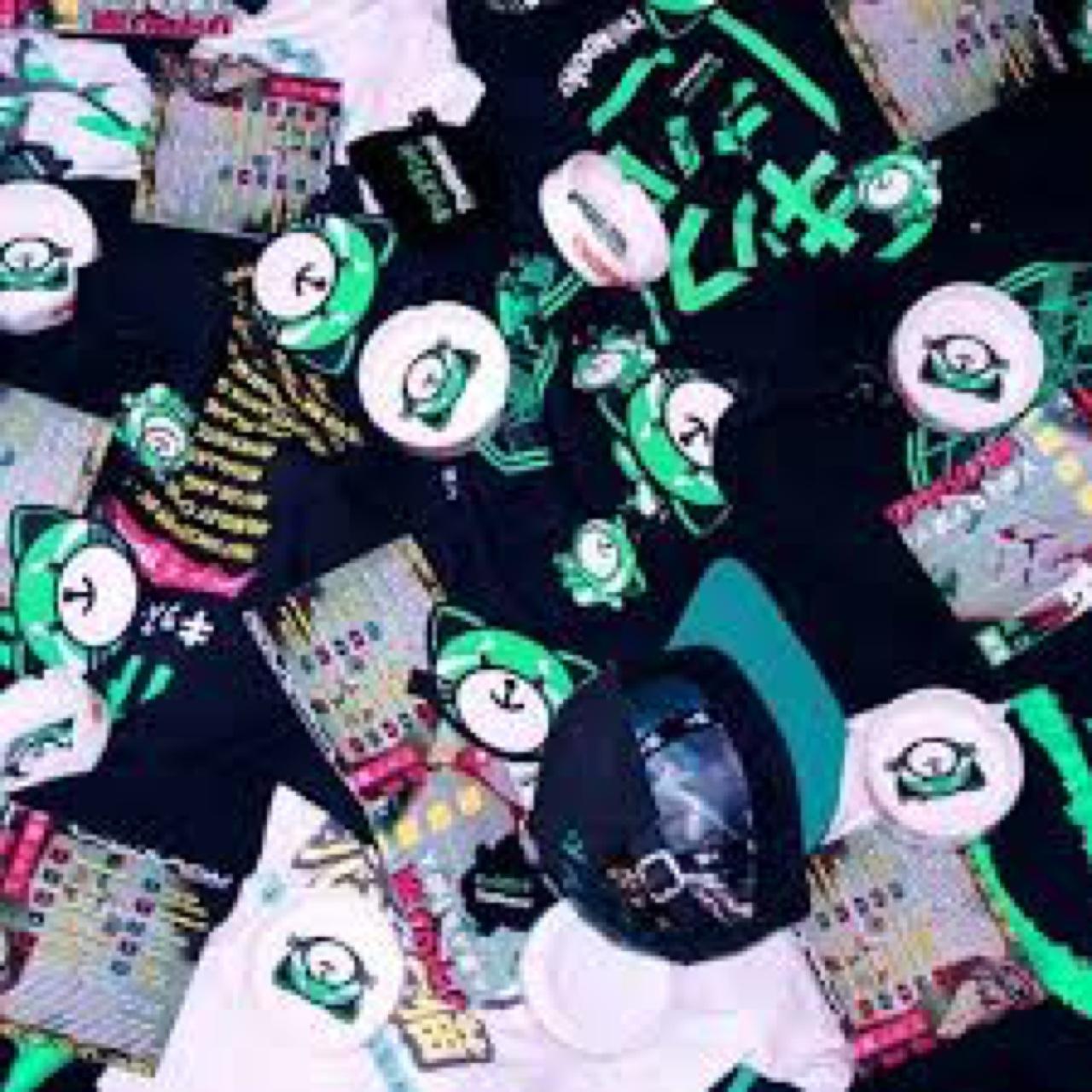 The Weeknd Kiss Land LOOKING FOR THE WEEKND MERCH