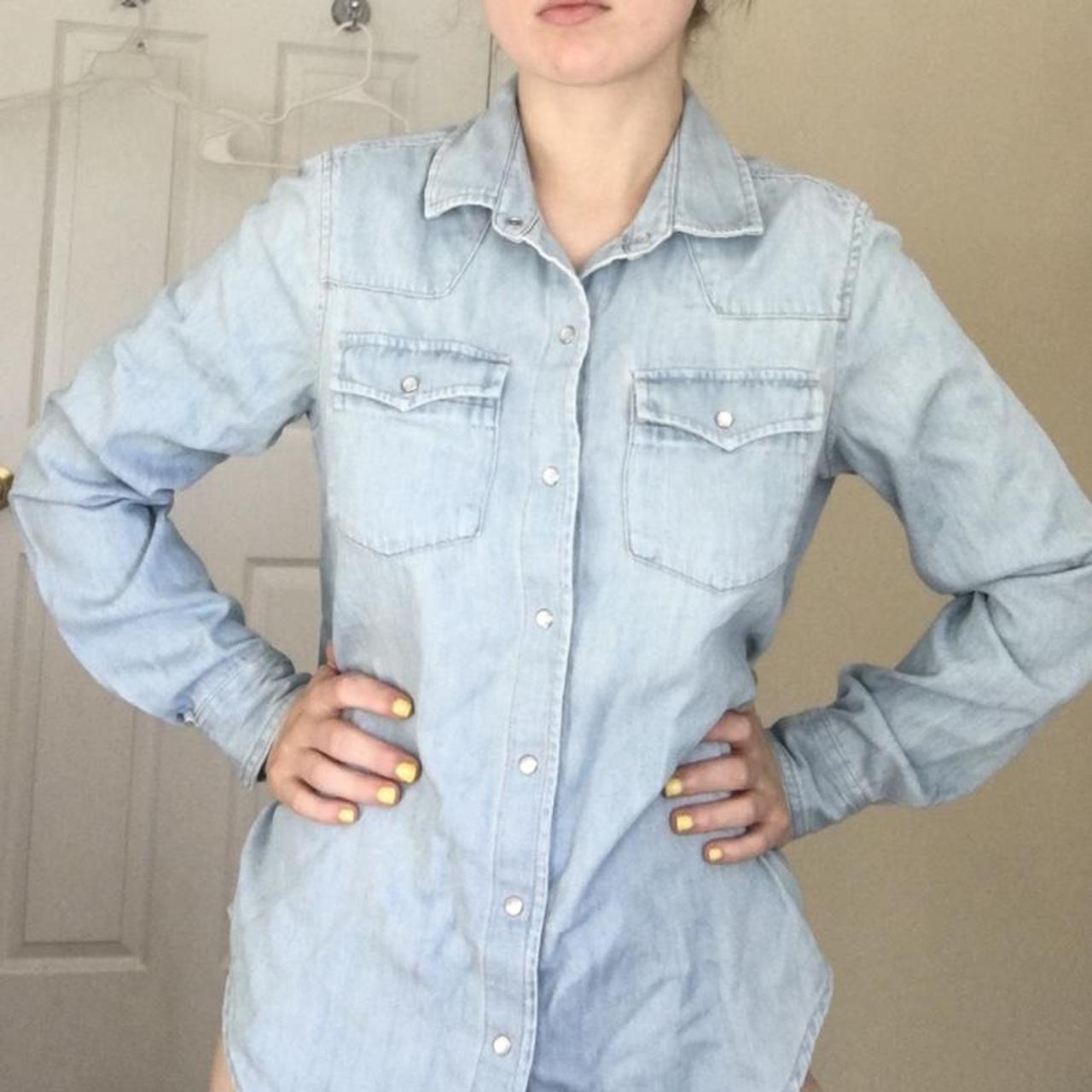 Old Navy Farmer Denim Shirt! Cute On Its Own Or Over... - Depop