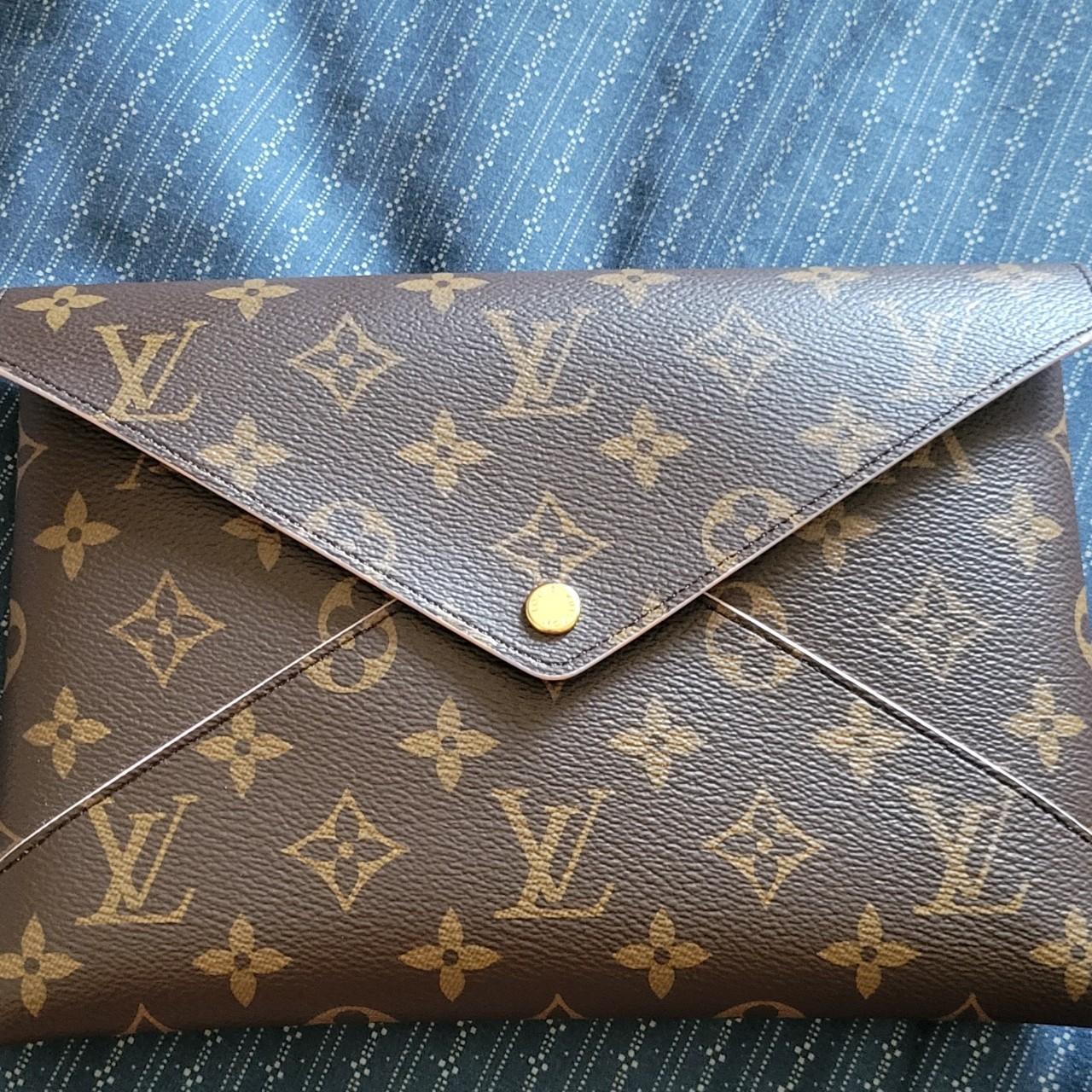 Louis Vuitton kirigami pochette brought in Paris - Depop
