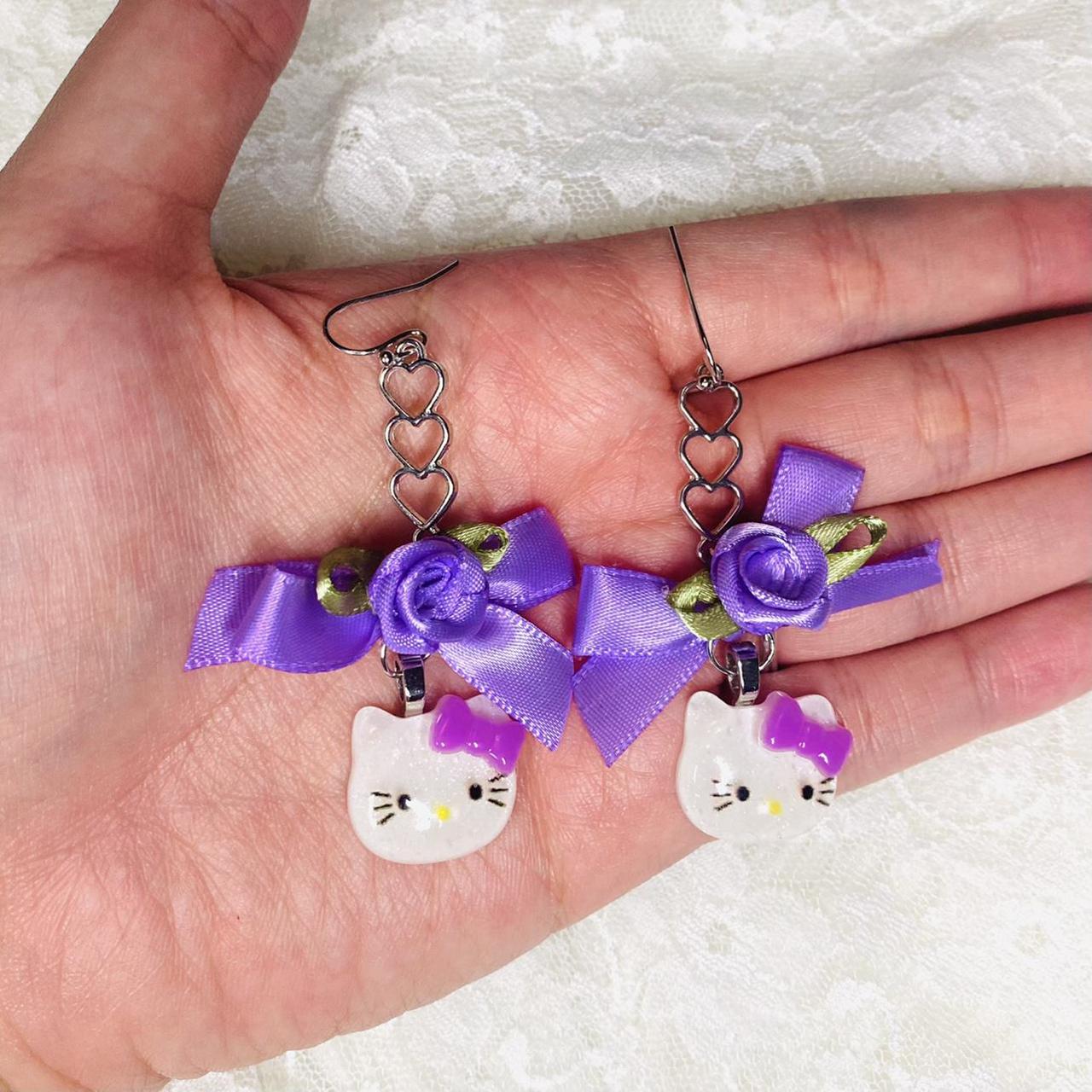 Product Image 1 - Purple Hello Kitty Lolita Earrings

𝙅𝙚𝙬𝙚𝙡𝙧𝙮