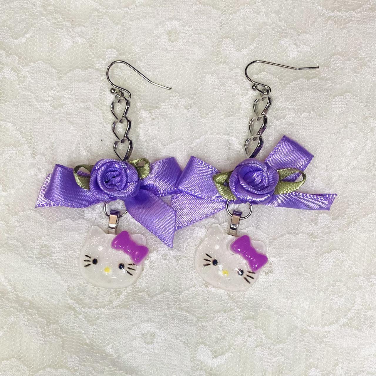 Product Image 3 - Purple Hello Kitty Lolita Earrings

𝙅𝙚𝙬𝙚𝙡𝙧𝙮