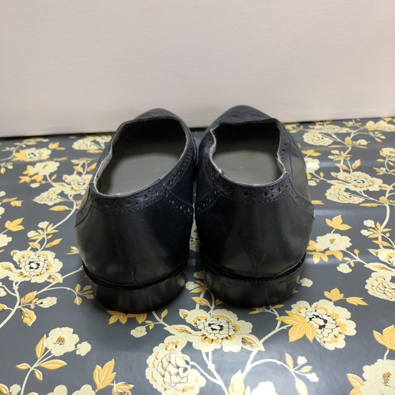 Vintage Italian leather flats My mum bought these... - Depop