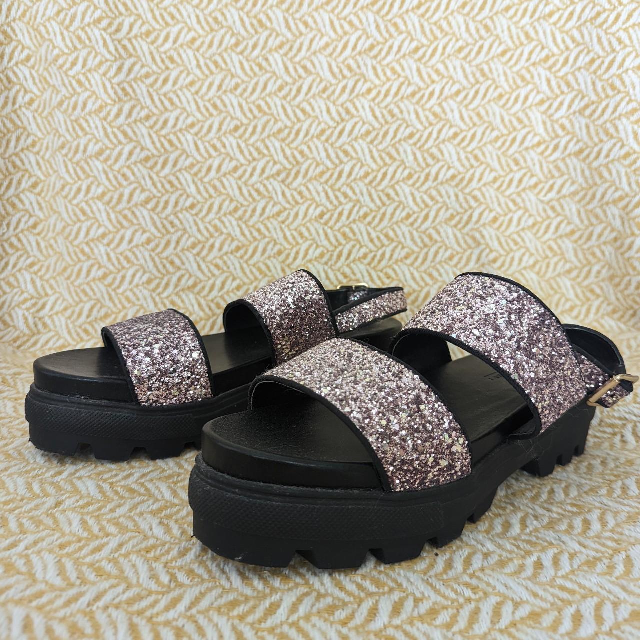 ASOS Women's Pink Depop