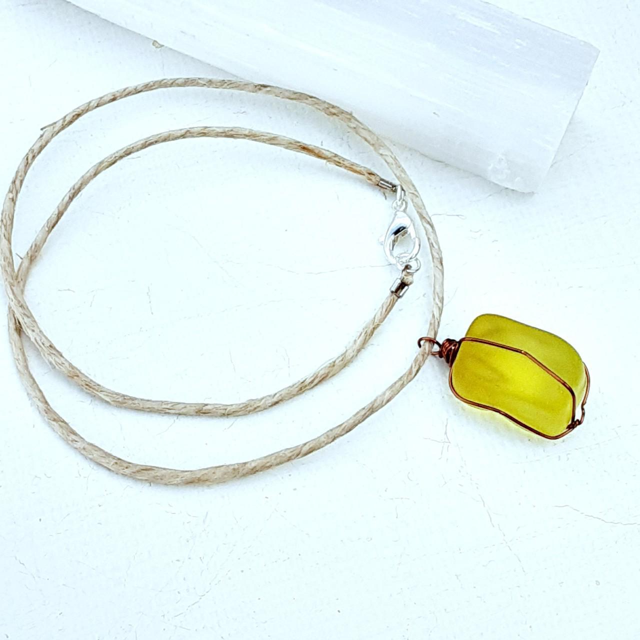 Product Image 2 - Hemp choker necklace. 
Bronze wire