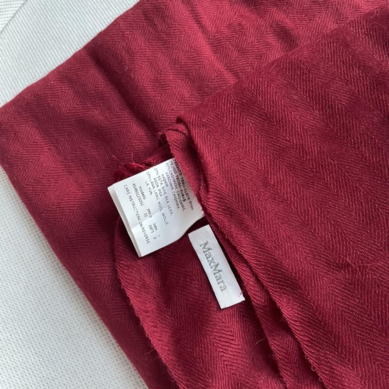 Authentic Max Mara burgundy cashmere and silk... - Depop