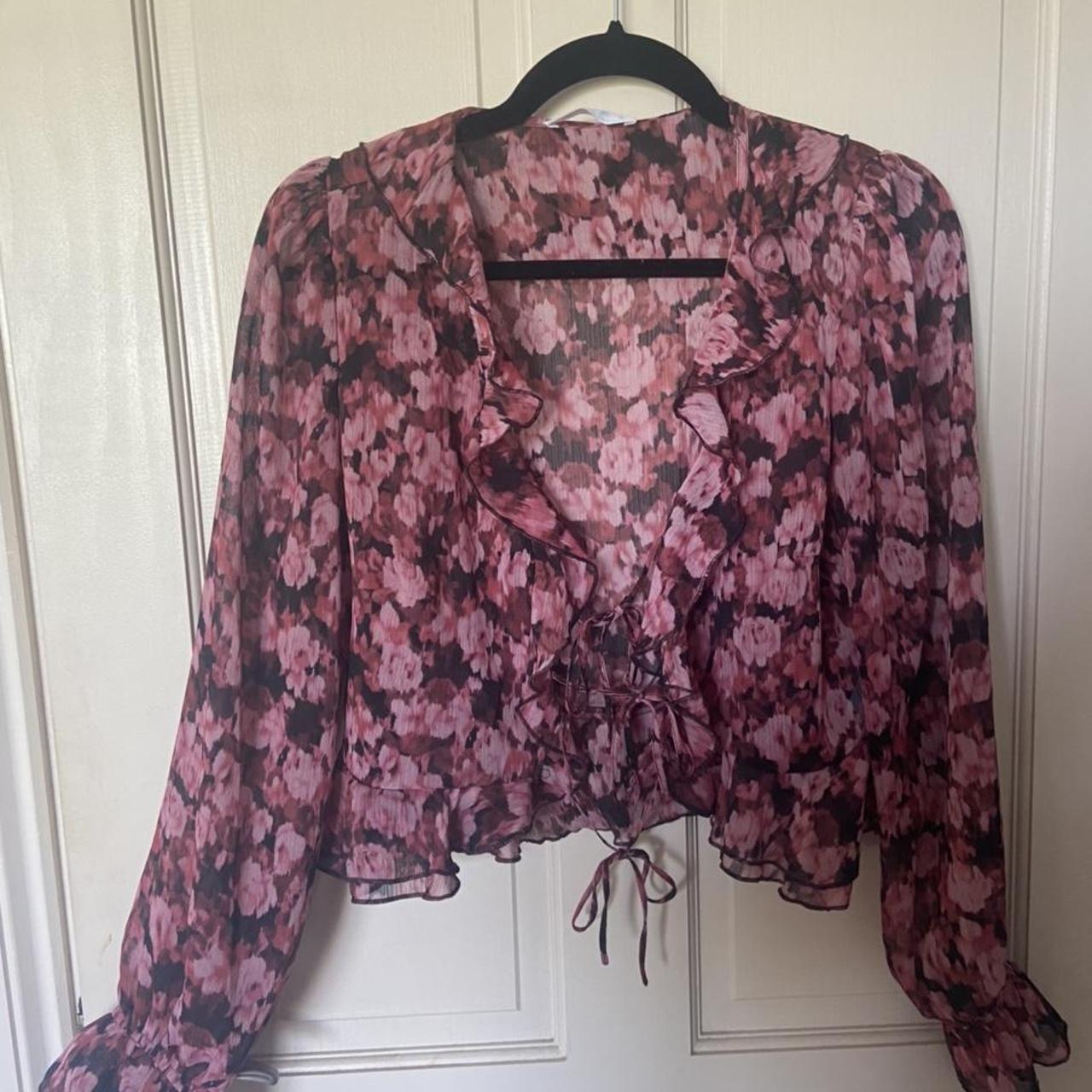 Primark floral blouse, never worn but tags removed.... - Depop