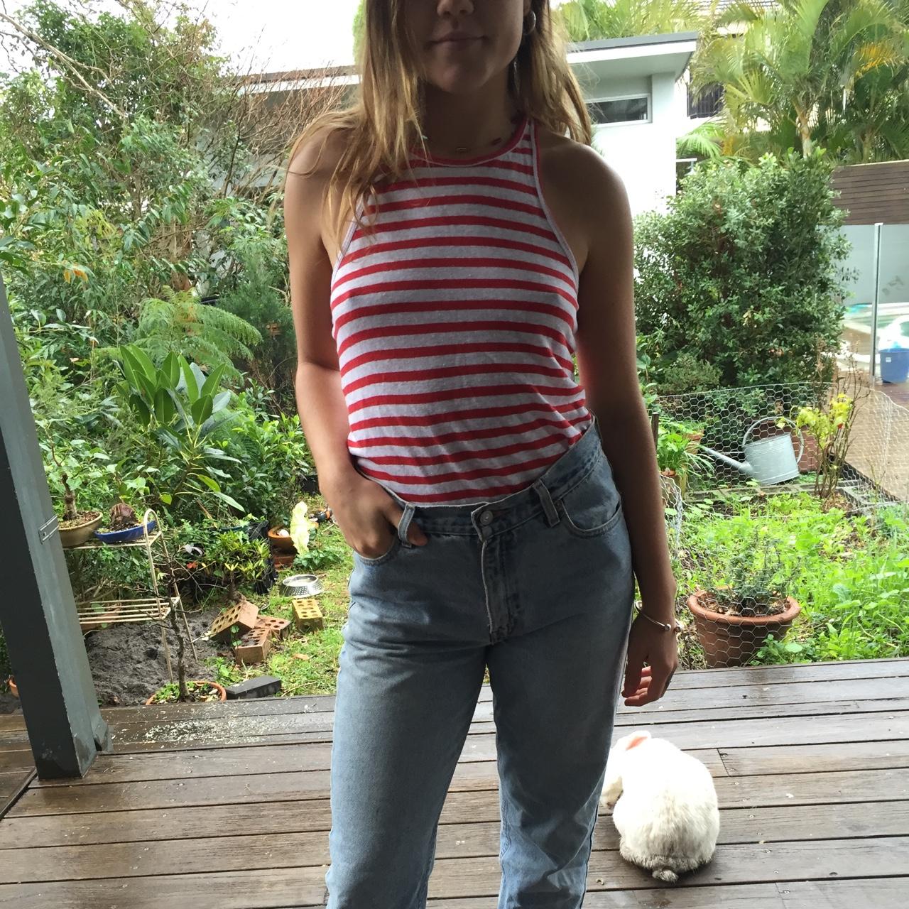 Sportsgirl stripped singlet can (and should) be... Depop