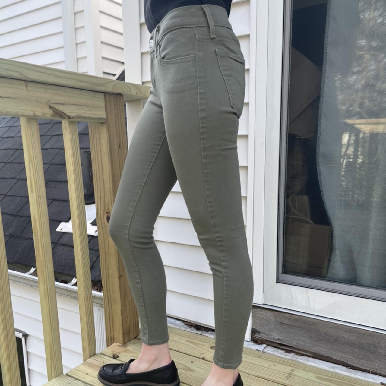 Levi's 710 super skinny green jeans size 25 Depop