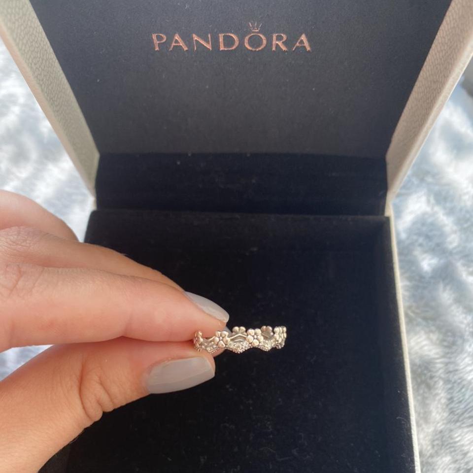 Pandora flower crown on sale ring