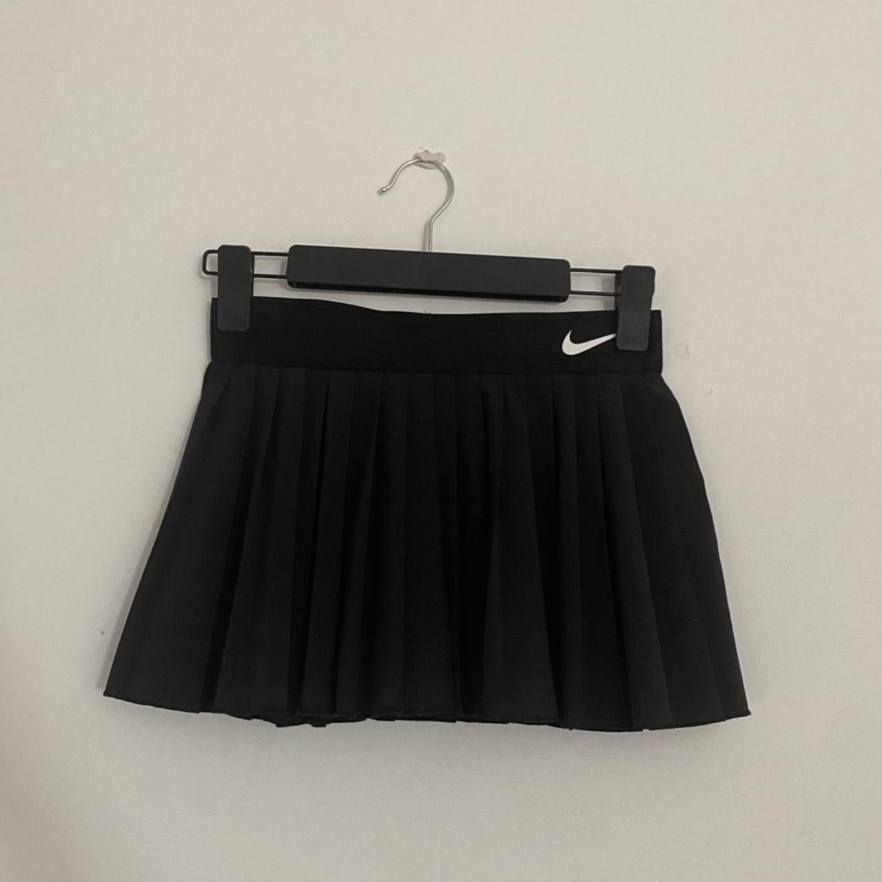 ACCEPTING REASONABLE OFFERS black nike Depop