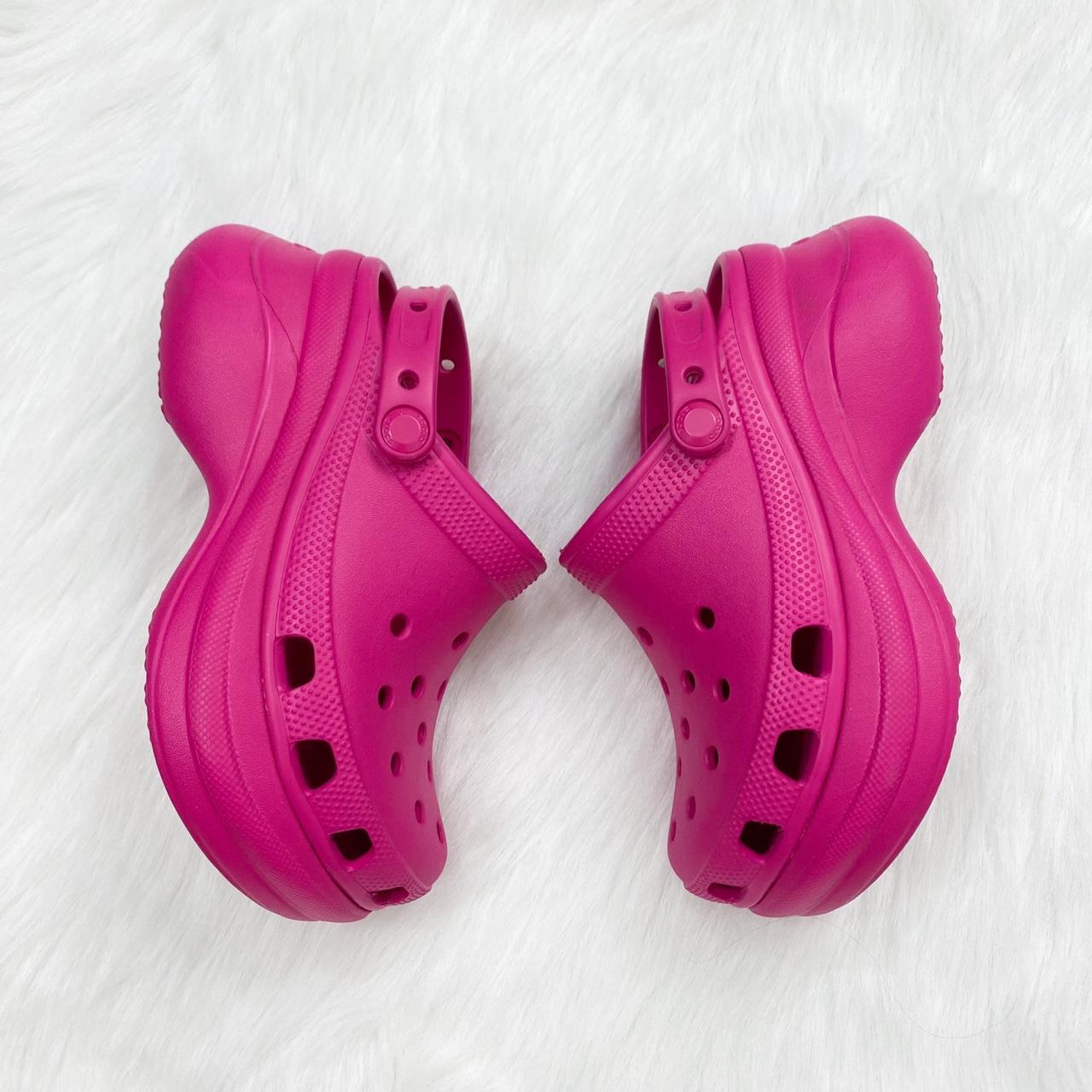 hot pink platform crocs