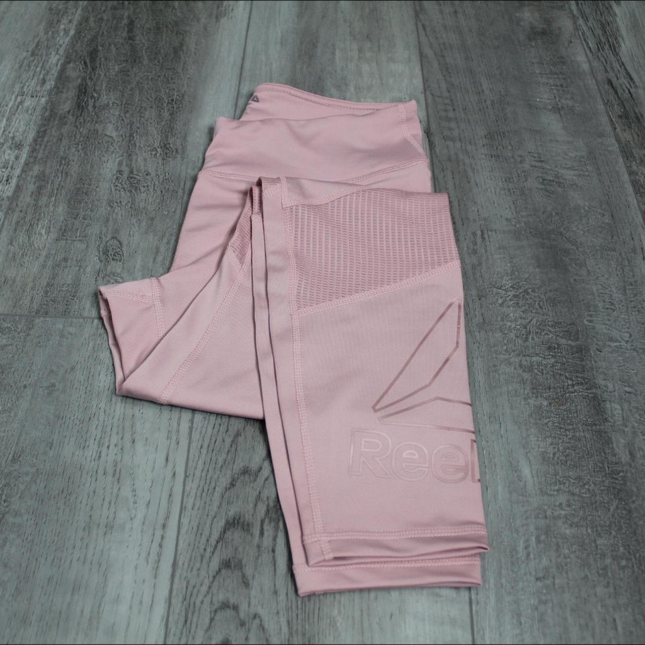 💕Reebok pink leggings 💕 size small never worn mesh... - Depop