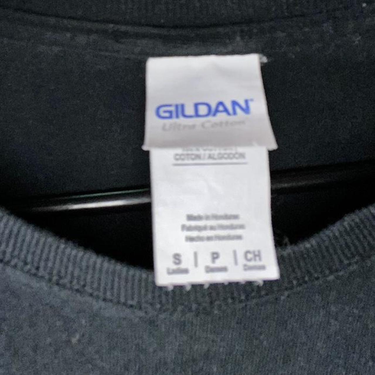 Gildan Men's Black and White T-shirt (4)