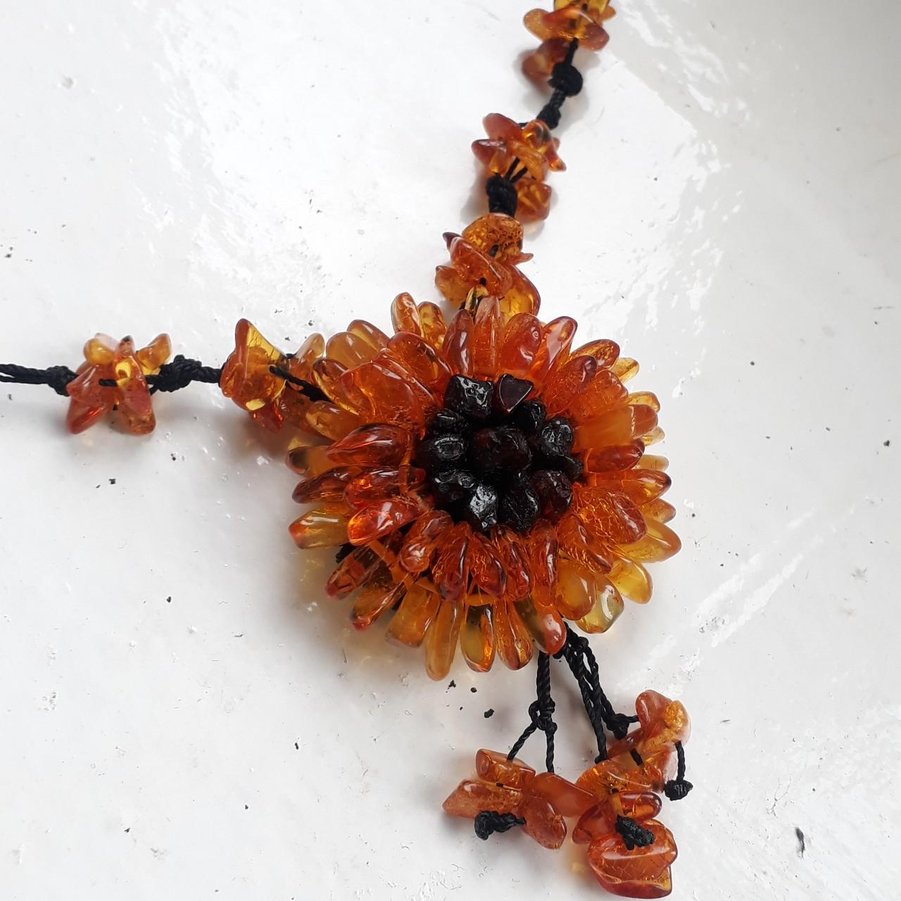 Latvian hot sale amber jewelry