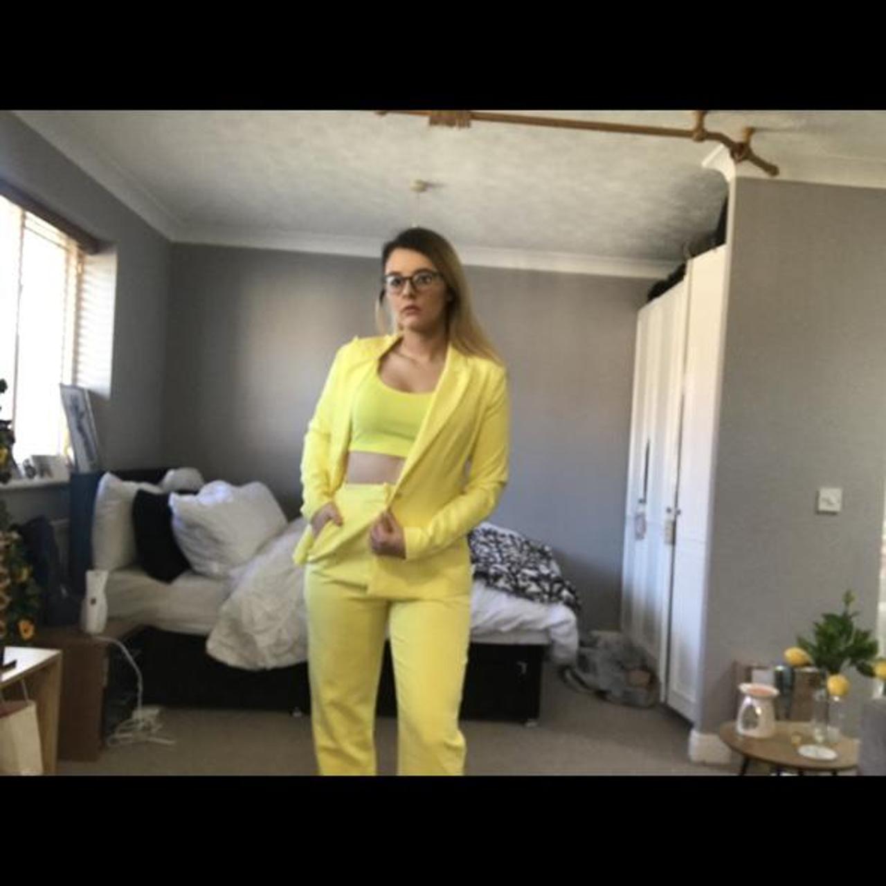 Yellow oh polly suit Size Can sell blazer