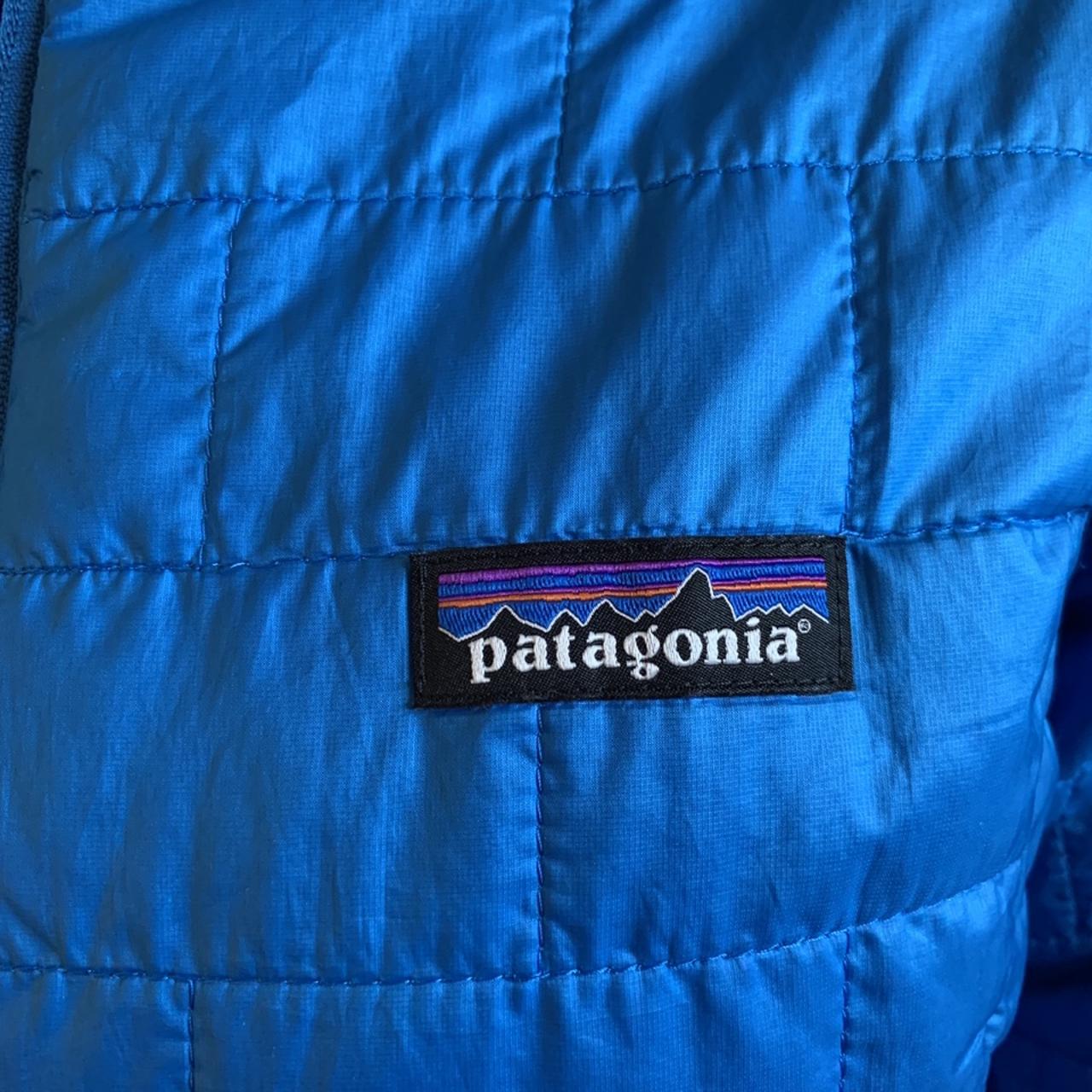 patagonia light weight puffer jacket. its in super... Depop