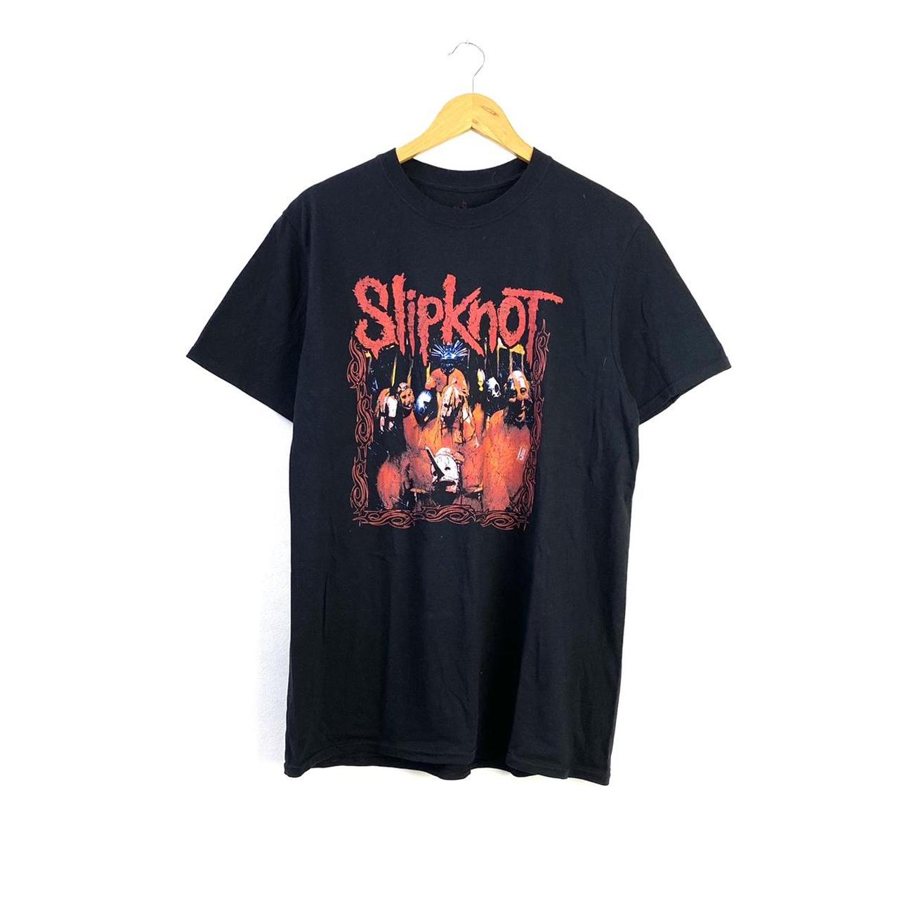 Slipknot t shirt - size large but fits better as a... - Depop