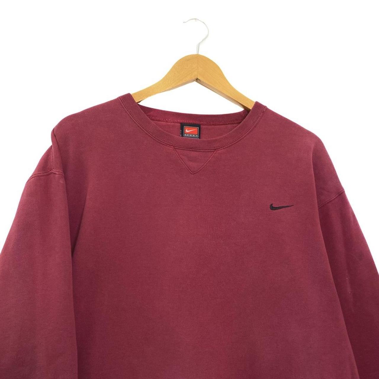 nike crewneck maroon