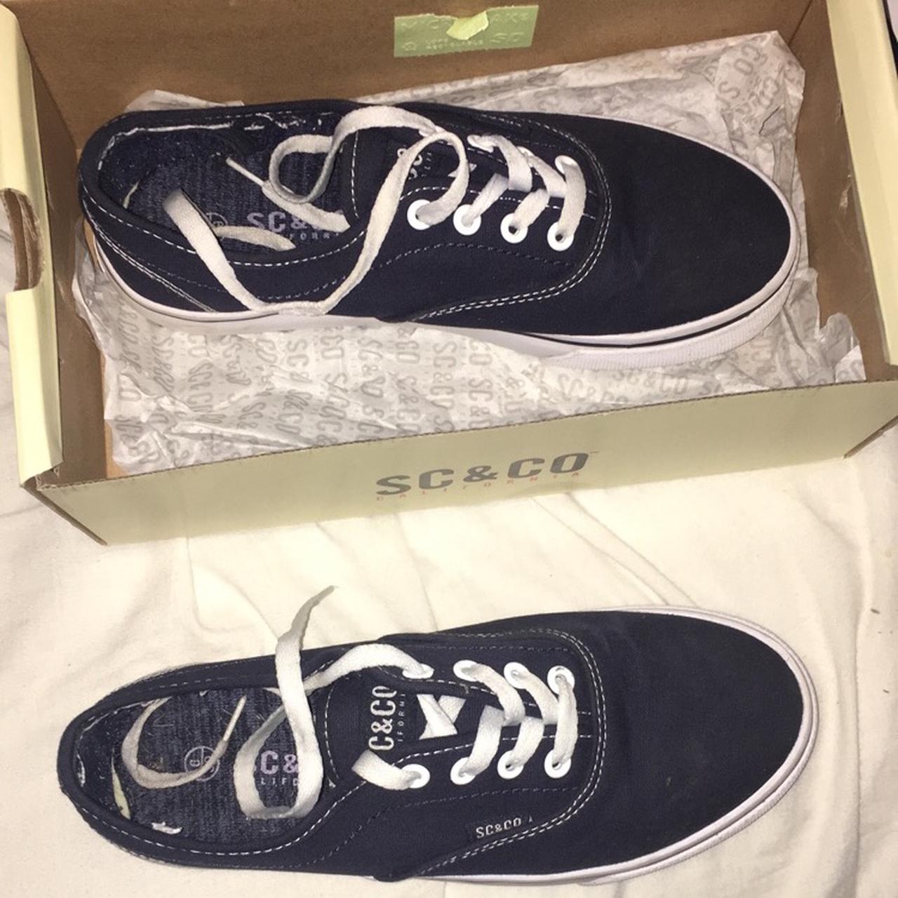 Navy and White SC&Co shoes/Perfect condition! - Depop