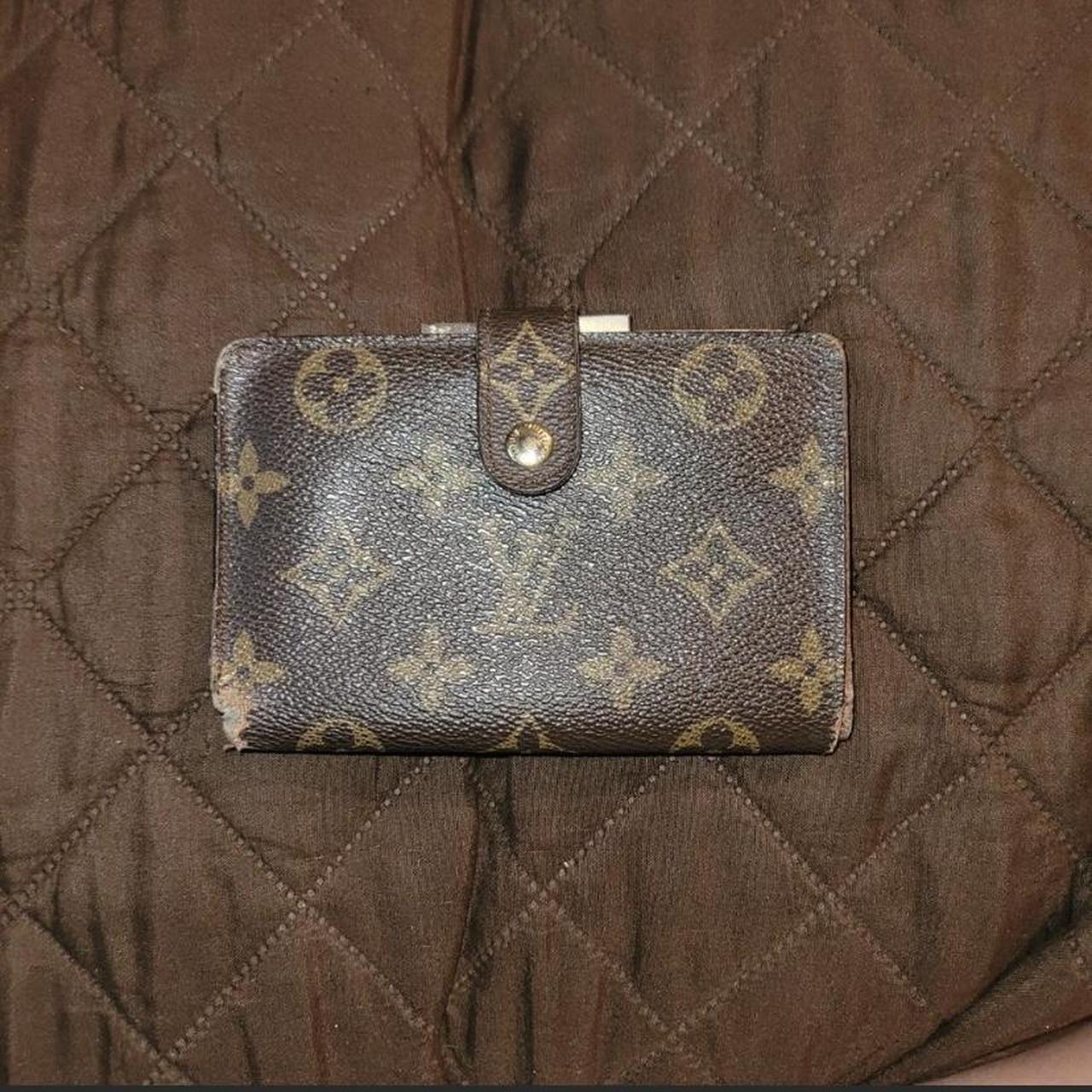 Louis Vuitton monogram clip wallet Vintage Corner - Depop