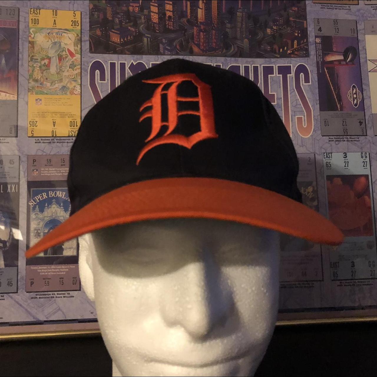 Vintage 90s MLB Detroit Tigers plain logo snapback - Depop