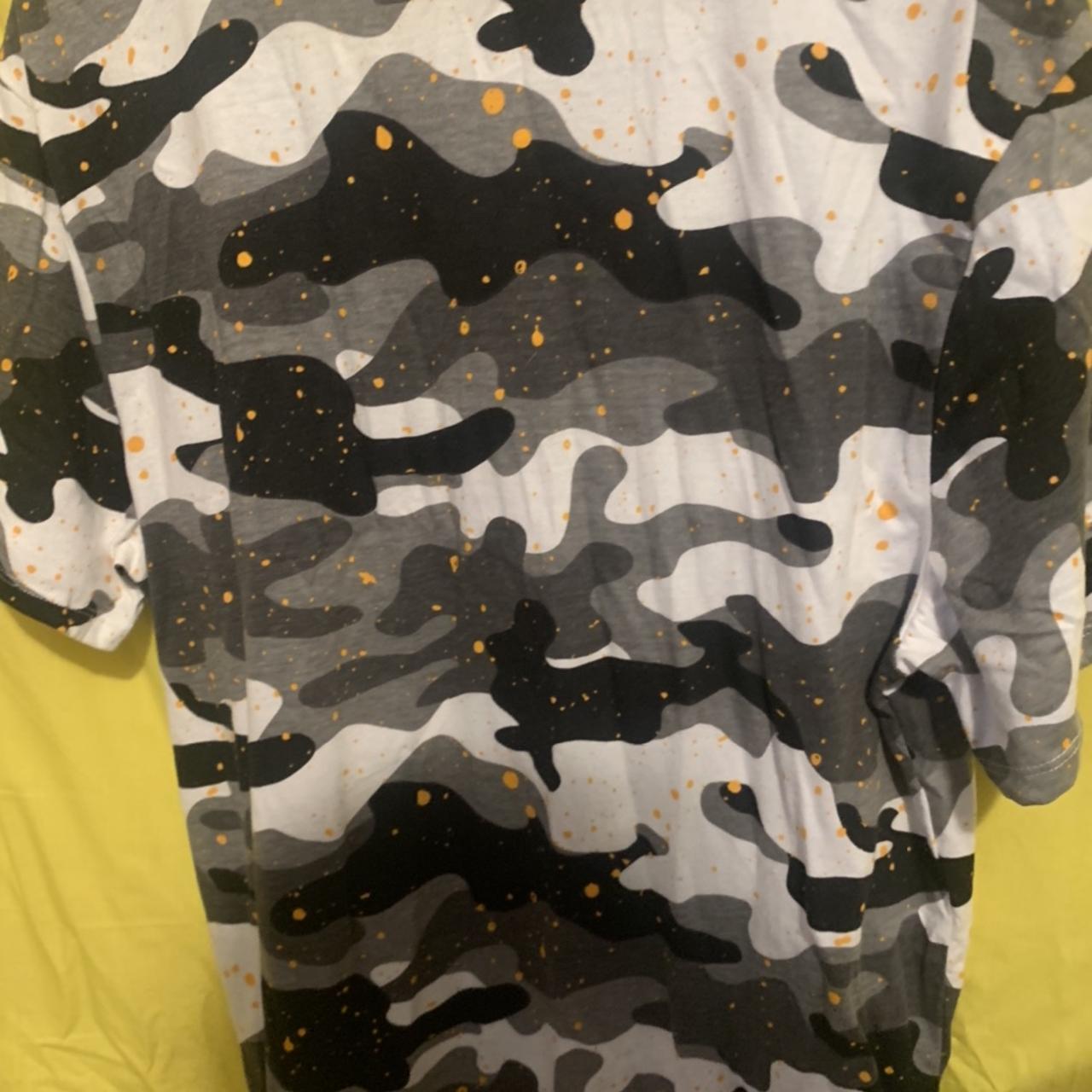 Rue 21 Men's T-shirt | Depop