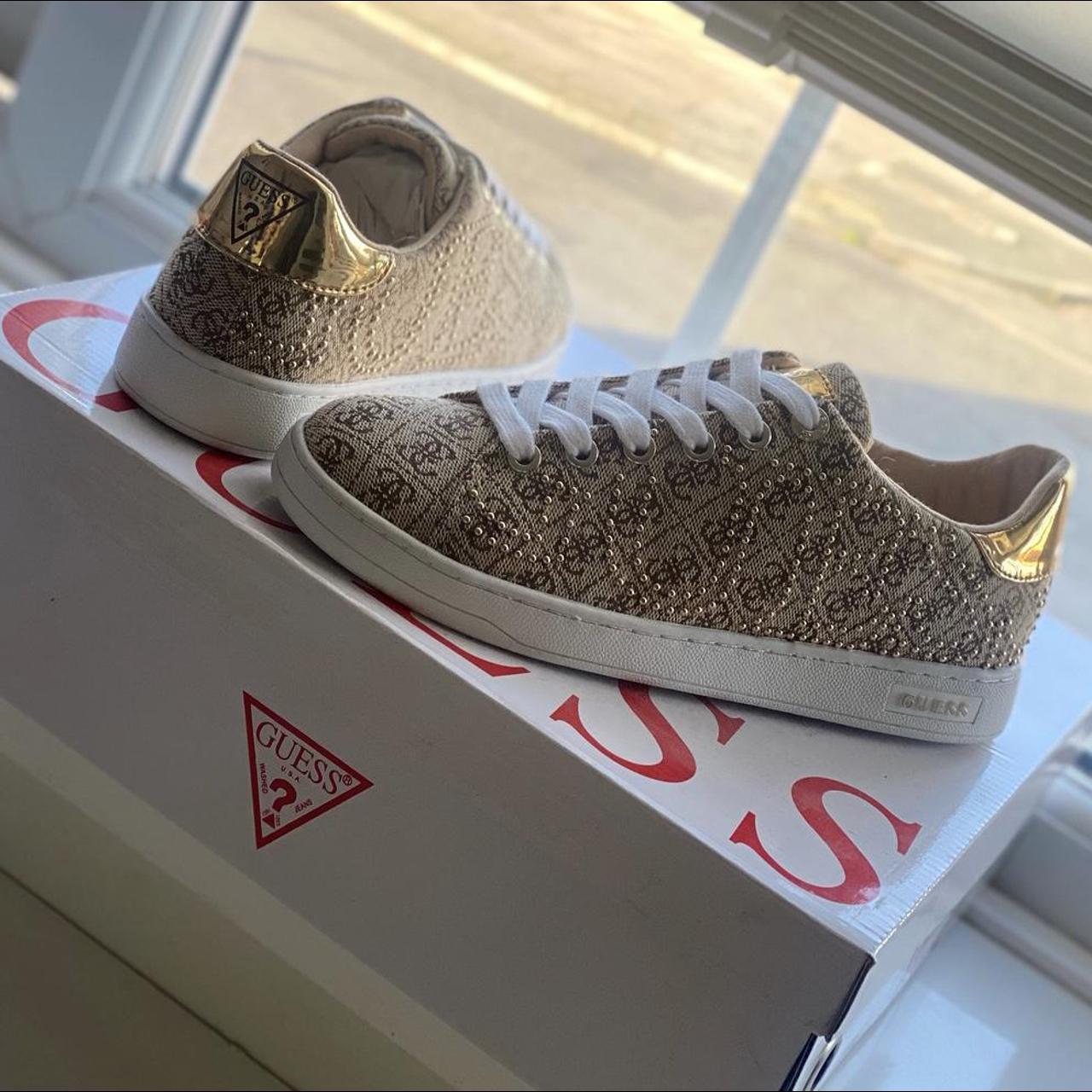 guess logo sneakers