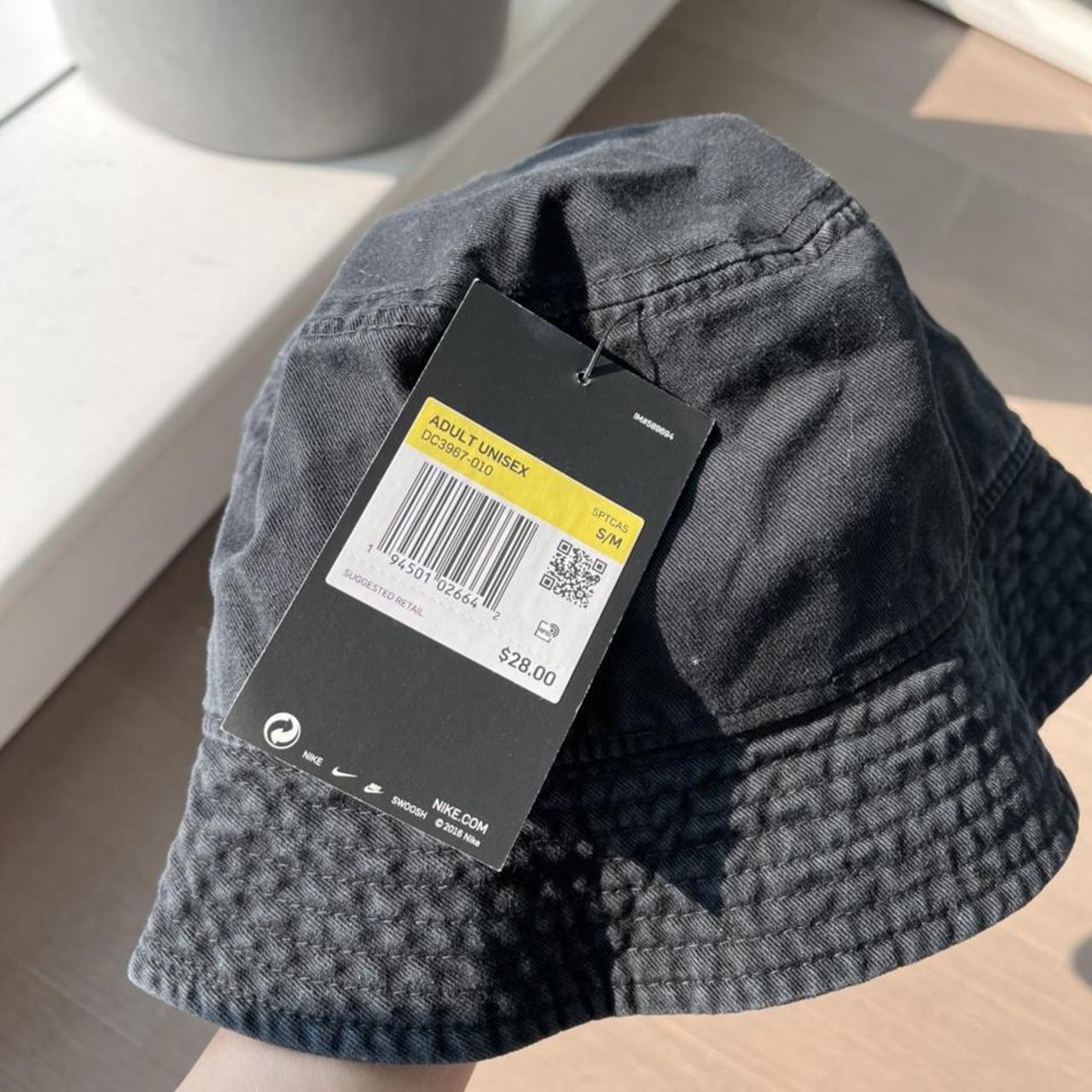 womens black nike hat