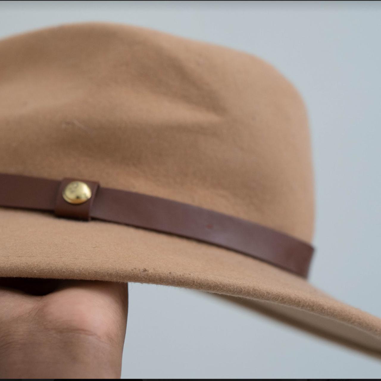 American Vintage Women's Tan and Brown Hat (2)