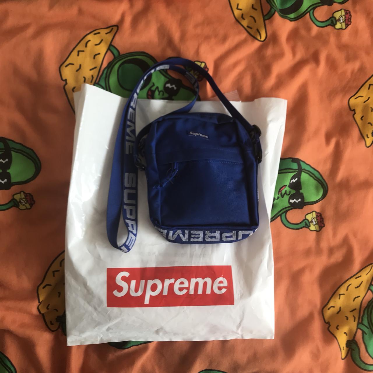Supreme shoulder bag (SS18), slightly used, slight - Depop