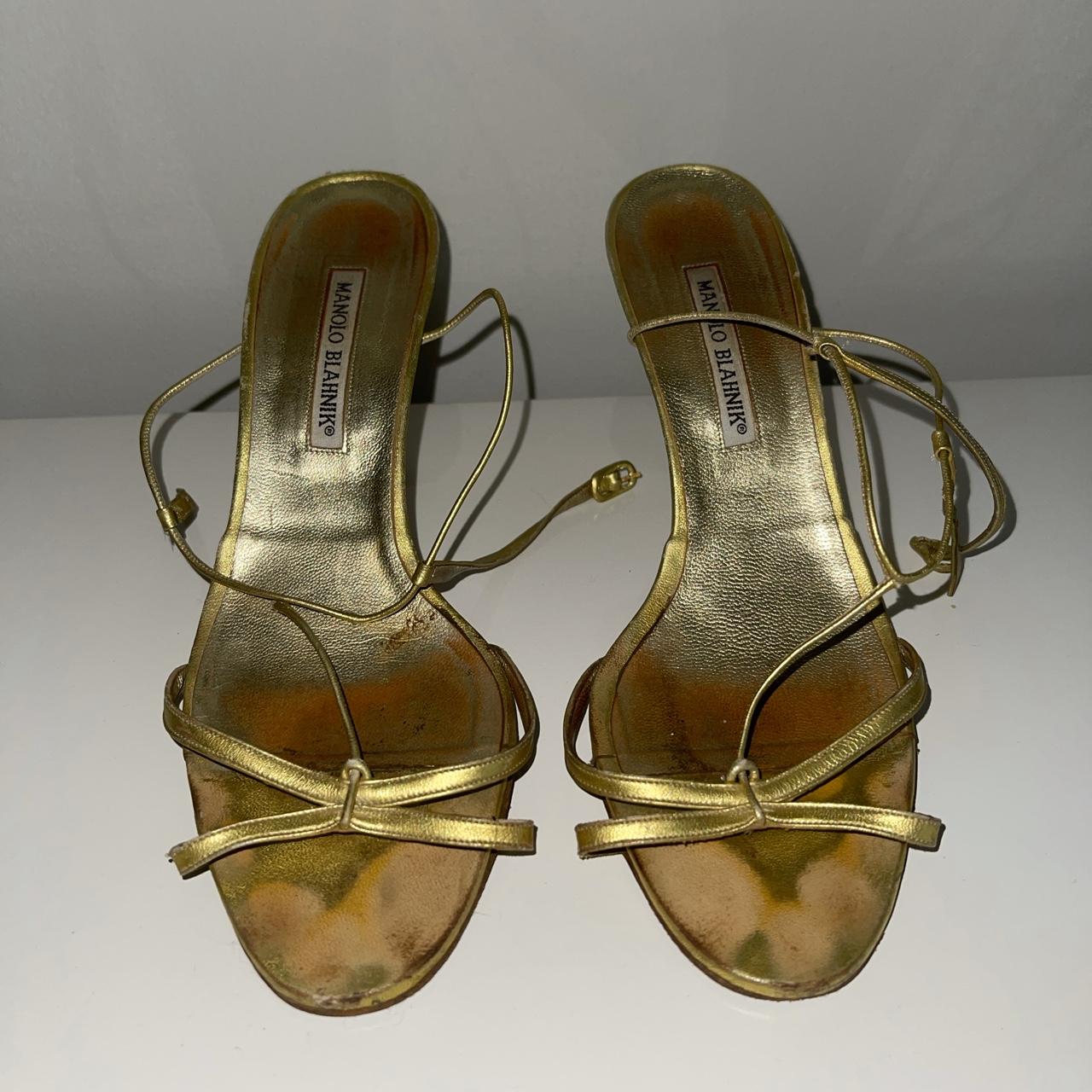 Manolo Blahnik Women's Gold Sandals | Depop