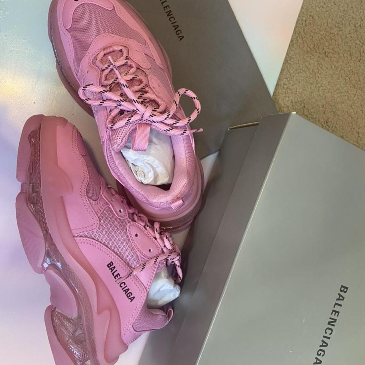 Balenciaga triple s pink Worn only a couple of... - Depop