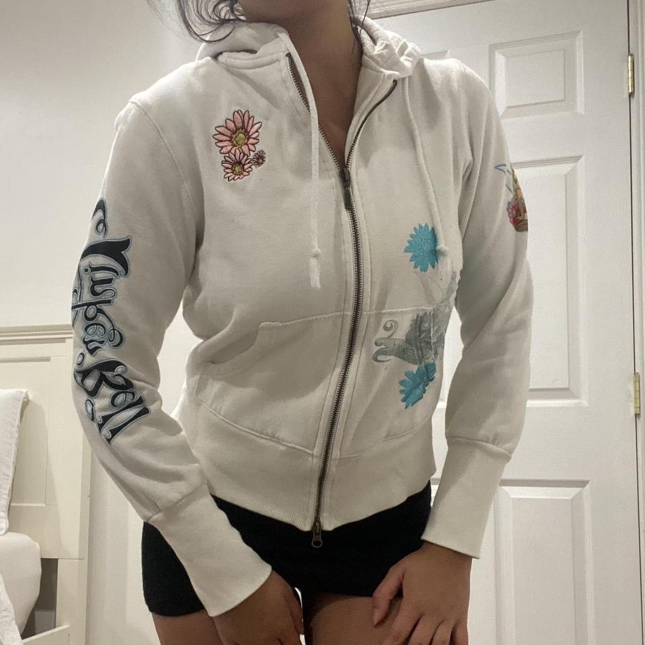 Super cute Disney hoodie Size XL but fits more like - Depop