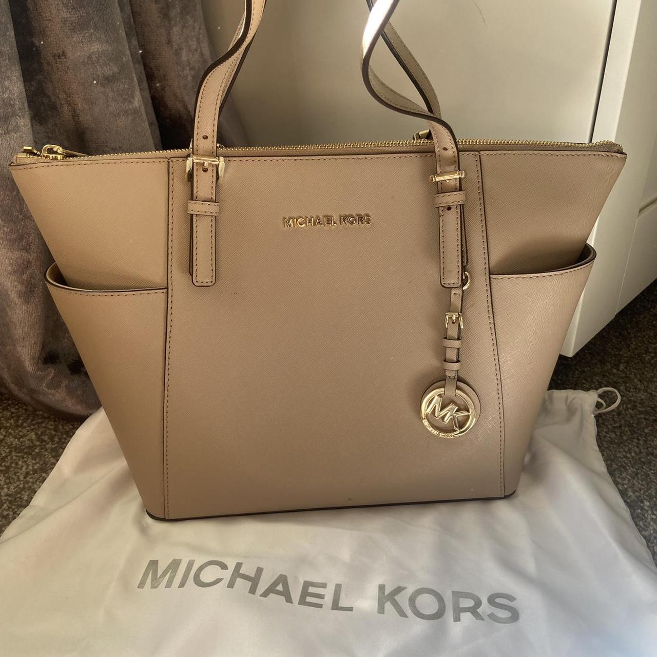 Pink and white michael kors bag used once perfect - Depop