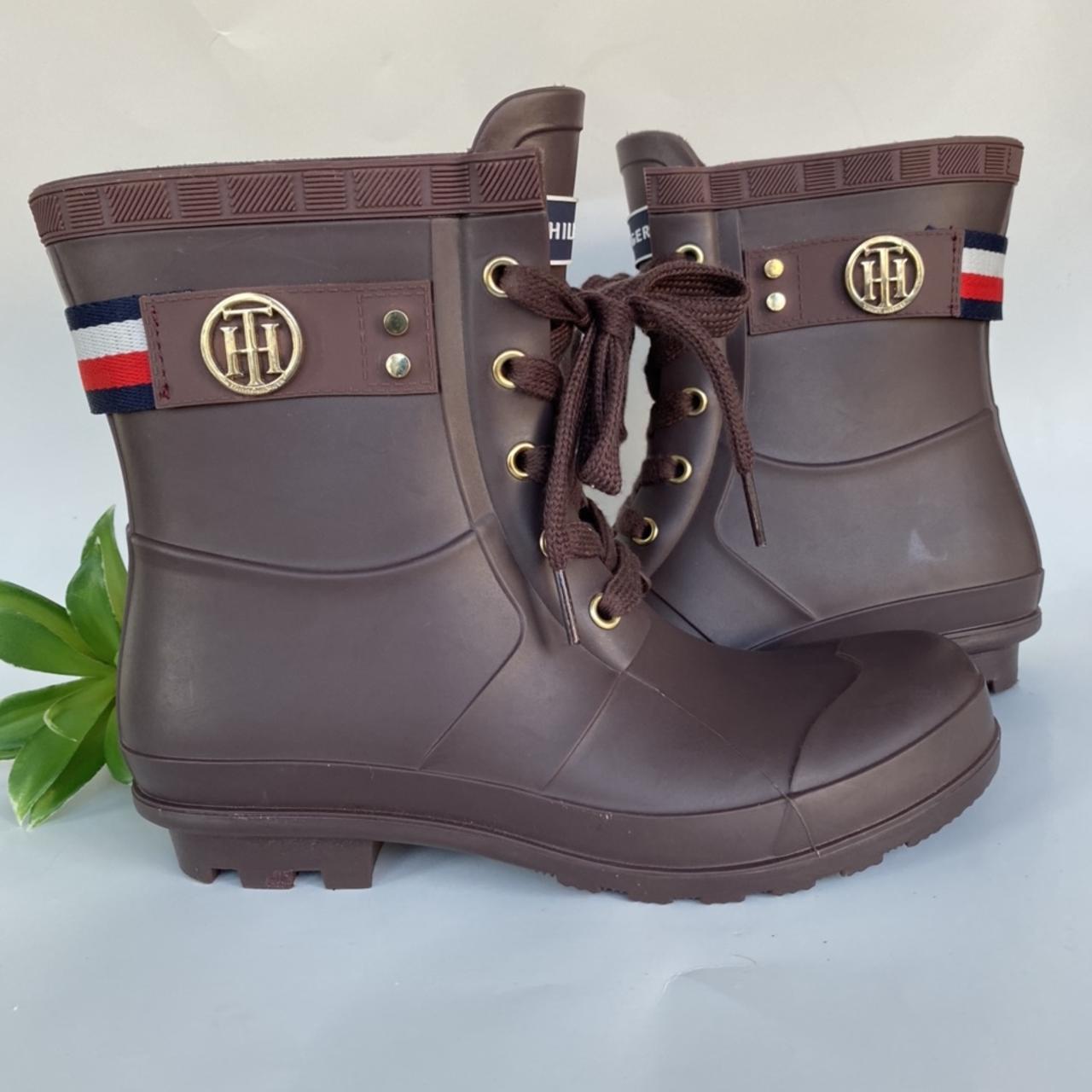 tommy hilfiger women's trineti snow boot