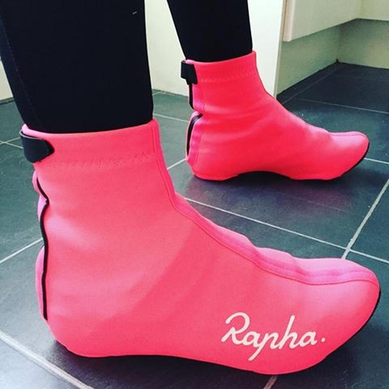 rapha overshoes pink