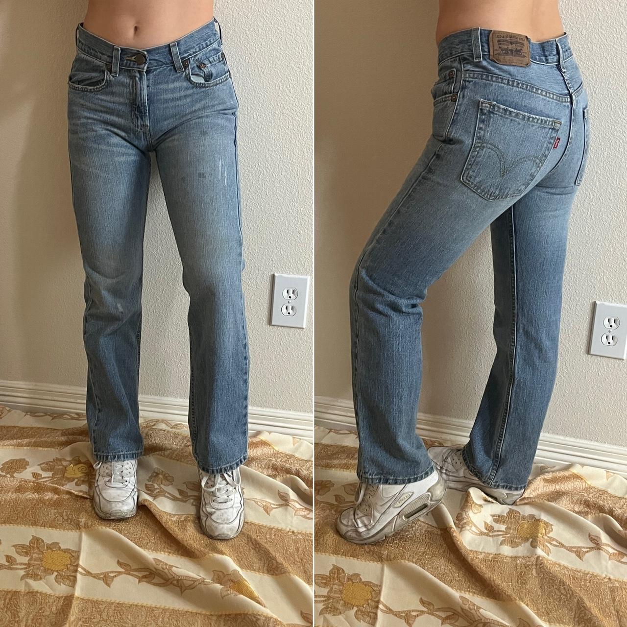 LEVI 527 mid rise jeans in sz W26! - good... - Depop